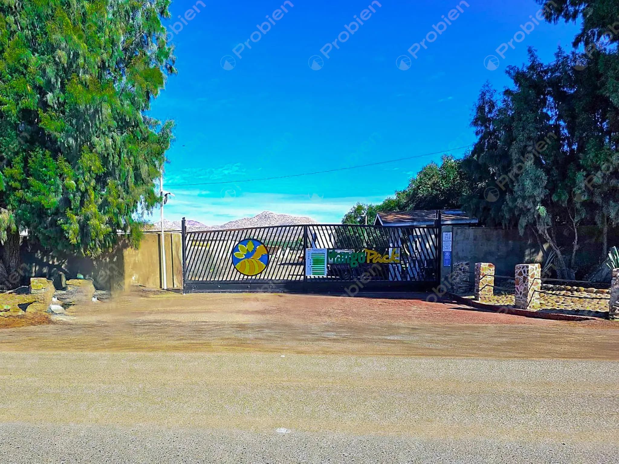 Bodega en Venta - En Valle de las Palmas