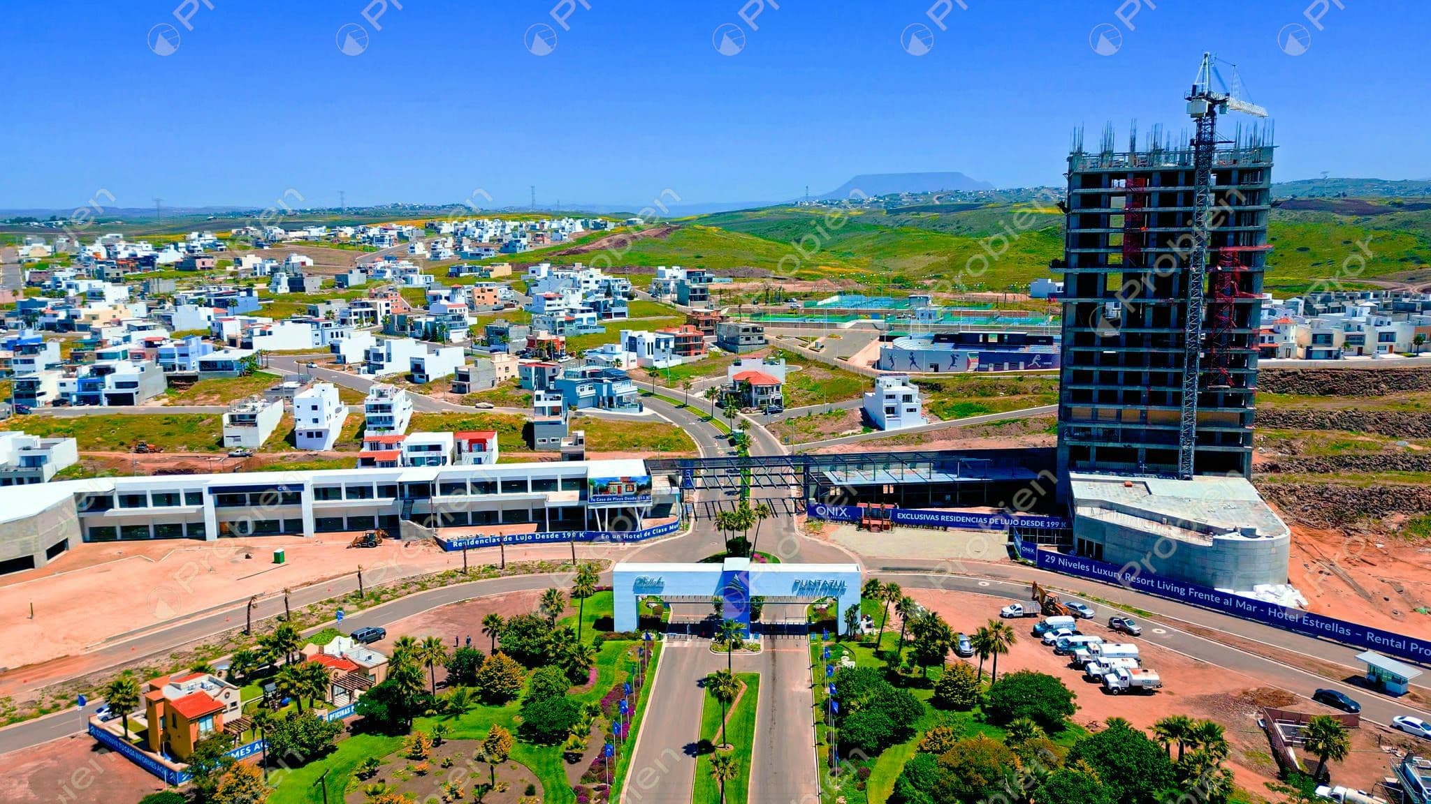 Terreno en Venta en Residencial Punta Azul – Esquina con Gran Potencial en Rosarito