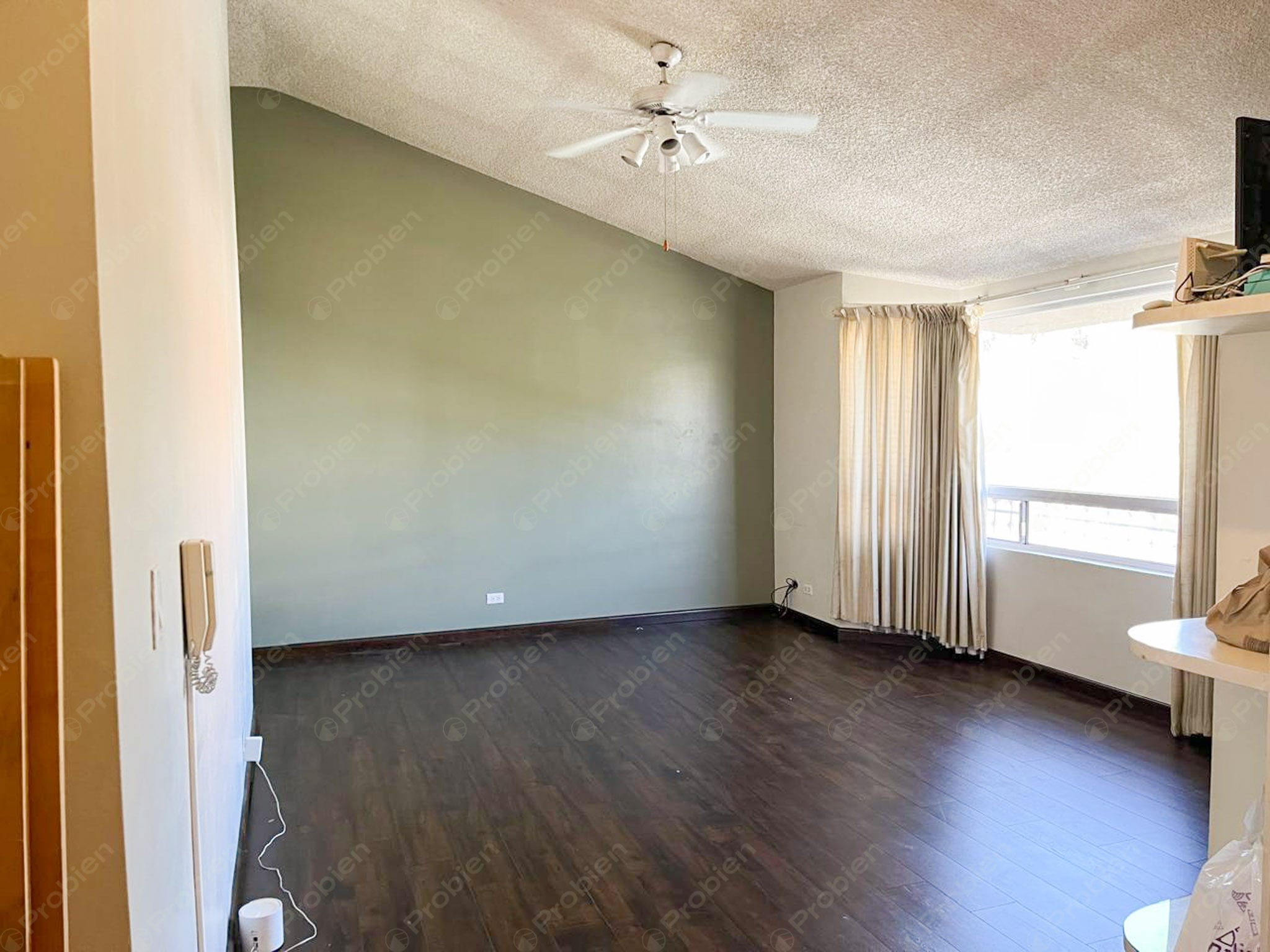 Casa en Venta en Boulevard Las Américas | Amplios Espacios para Remodelar a tu Gusto - Foto 14 de 17