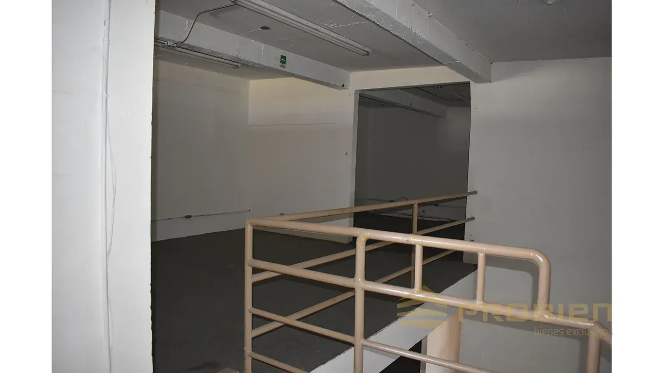 Local en renta - Blvd Insurgentes - Foto 5 de 9