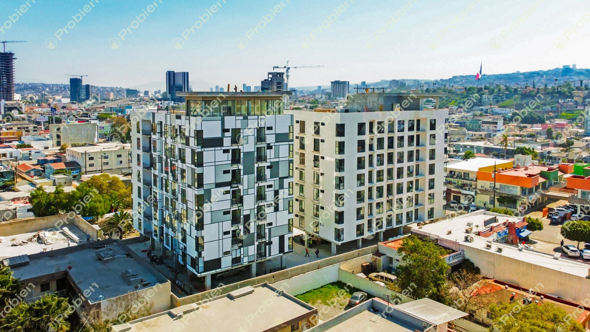 Departamentos en Renta - HiTJ  Zona Centro - Foto 1 de 9