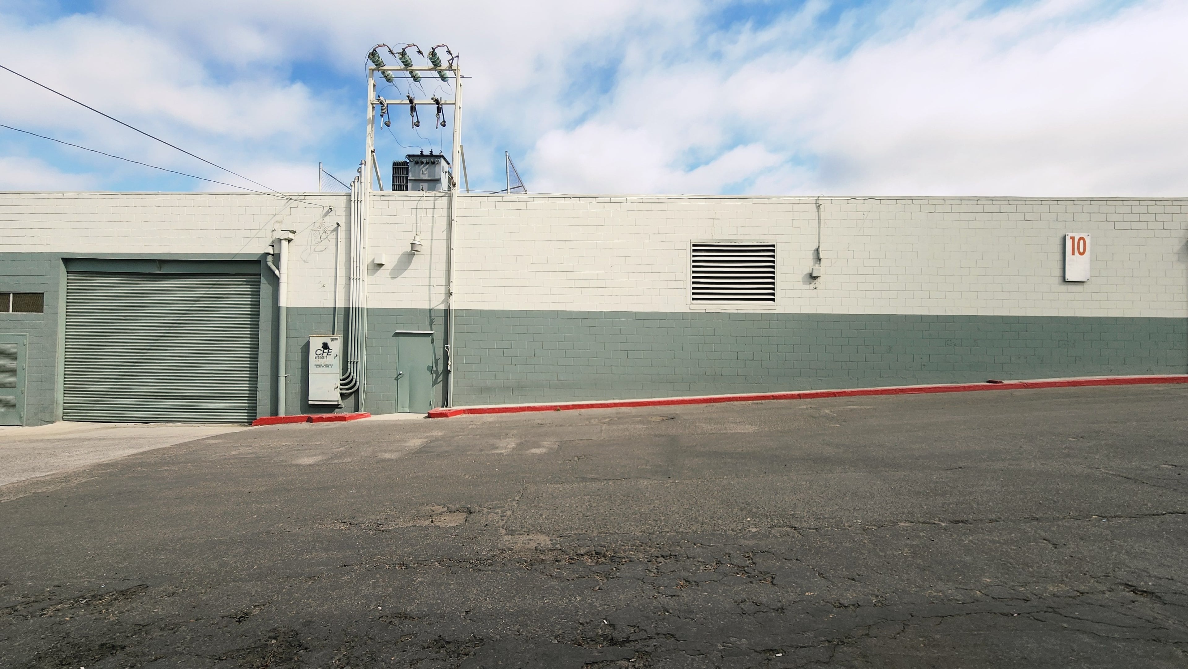 Bodega de 1,923 m² en Renta – Parque Industrial Cibac con Oficinas y Muelle - Foto 2 de 20