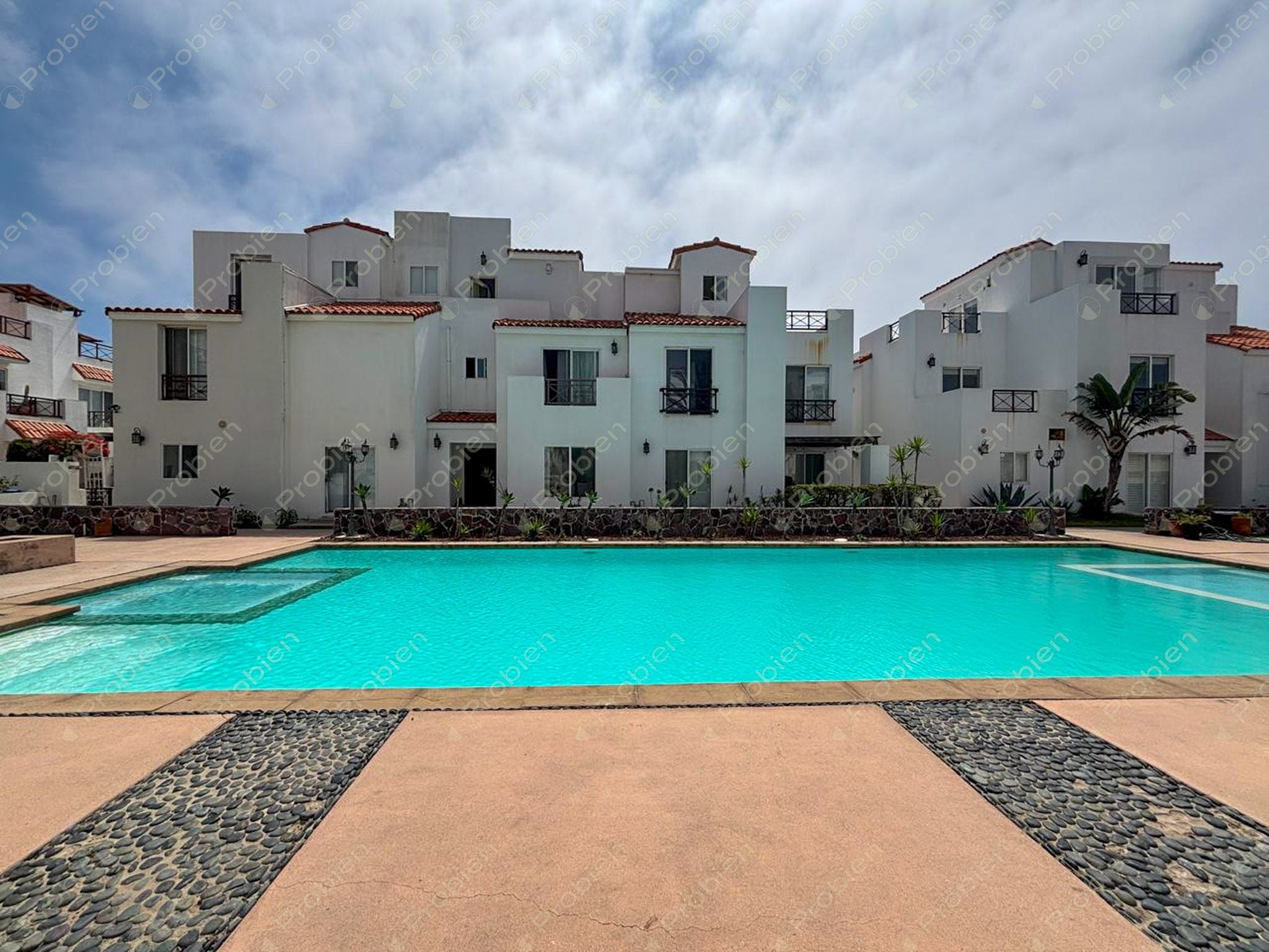 Departamento Amueblado en Renta en Garden Homes – 1 Recámara con Vista al Mar y Amenidades - Foto 14 de 18