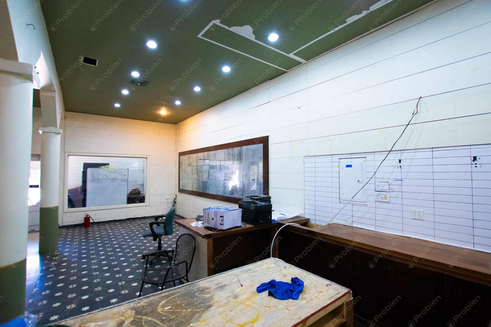 Local Comercial en Renta en Avenida Revolución – ¡Ubicación Estratégica! - Foto 8 de 22