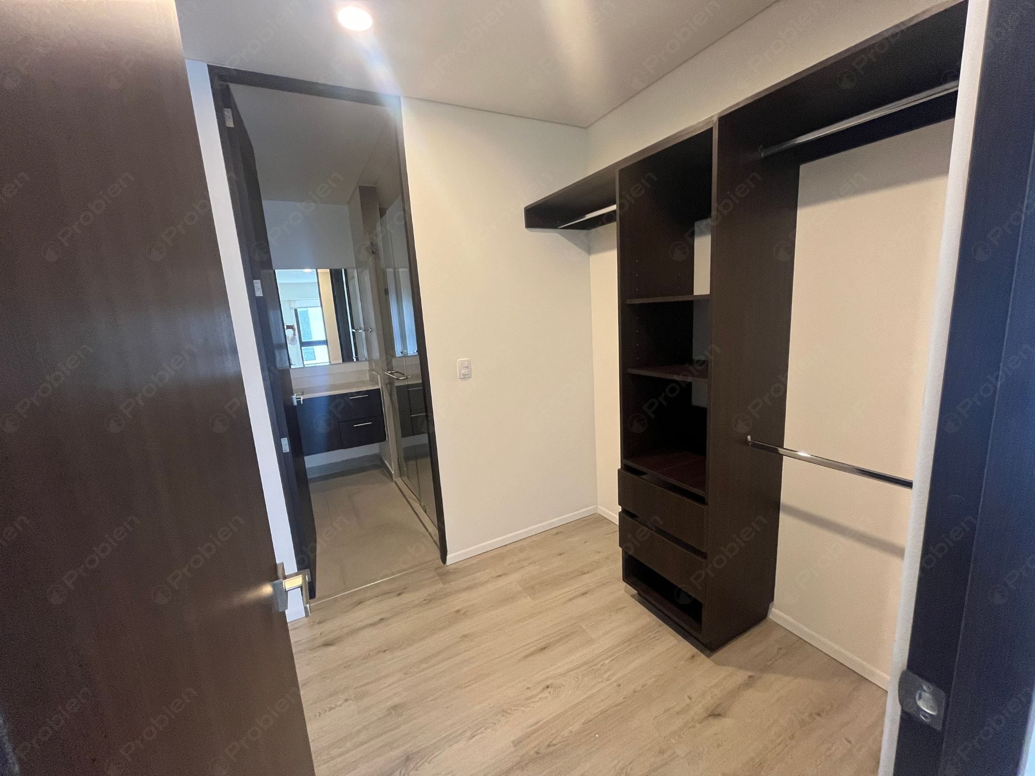 Departamento en Venta en Levant Campestre – 3 Recámaras, Vista al Estadio y Amenidades de Lujo - Foto 12 de 36