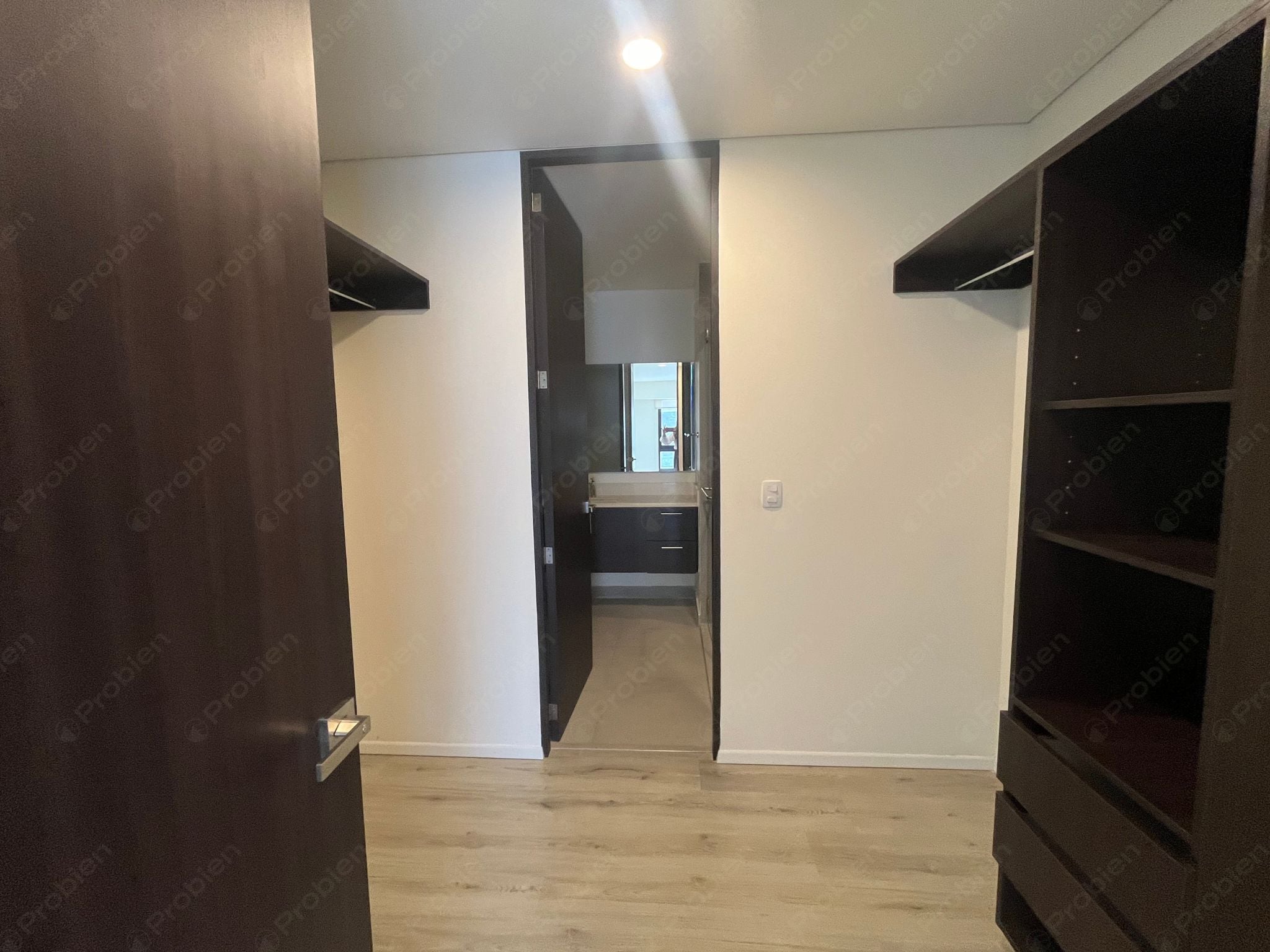 Departamento en Venta en Levant Campestre – 3 Recámaras, Vista al Estadio y Amenidades de Lujo - Foto 13 de 36