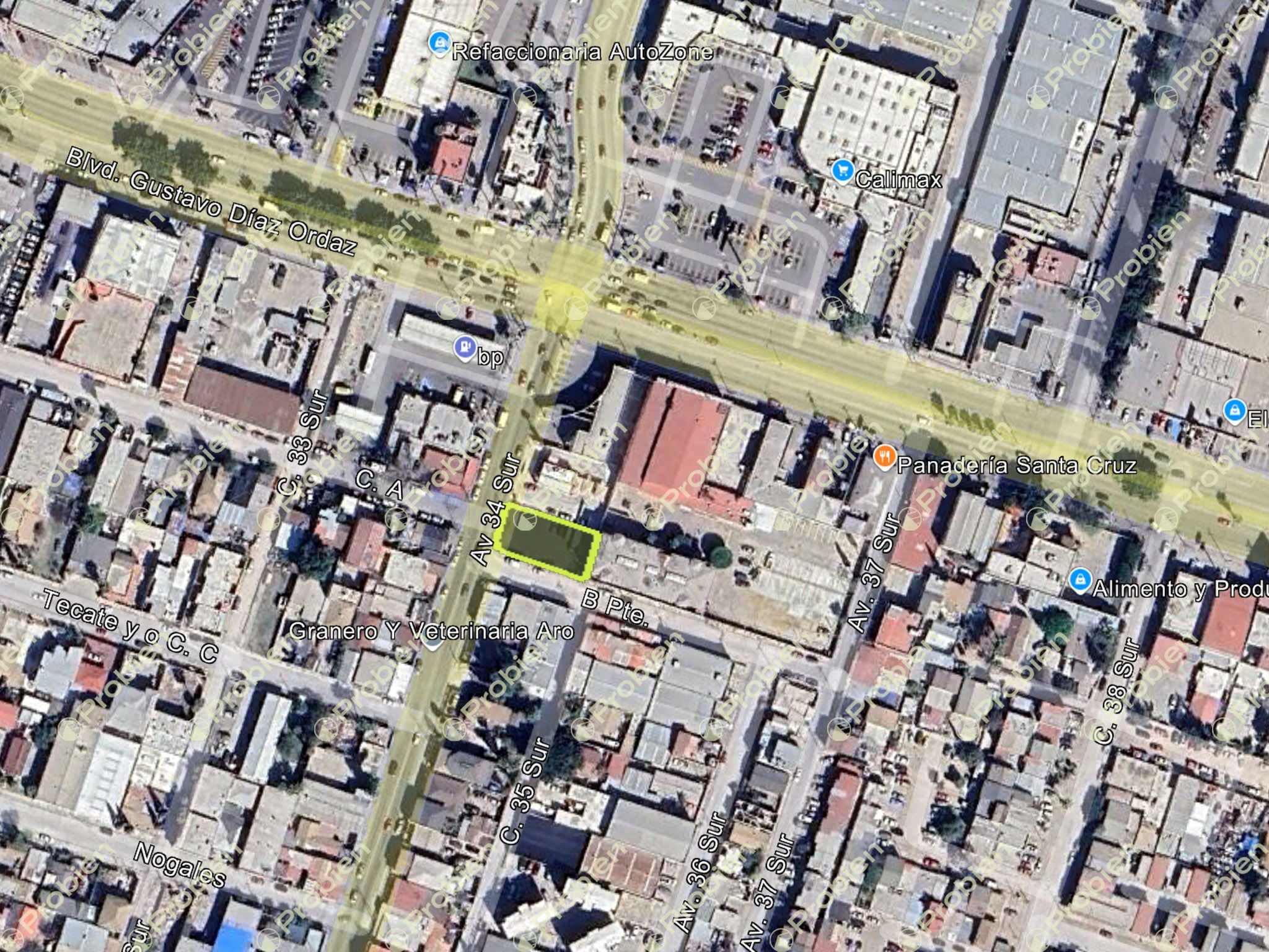 Terreno en Esquina en renta con Alta Exposición Comercial en La Mesa – Ideal para Drive Thru - Foto 1 de 7