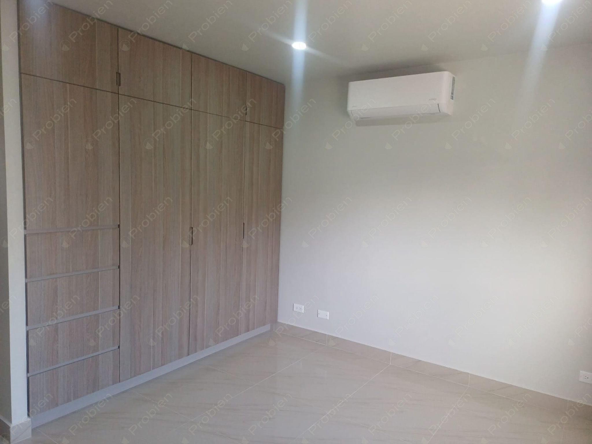 Casa Moderna en Renta 100% Equipada en Las Plazas – Lista para Estrenarse - Foto 8 de 11