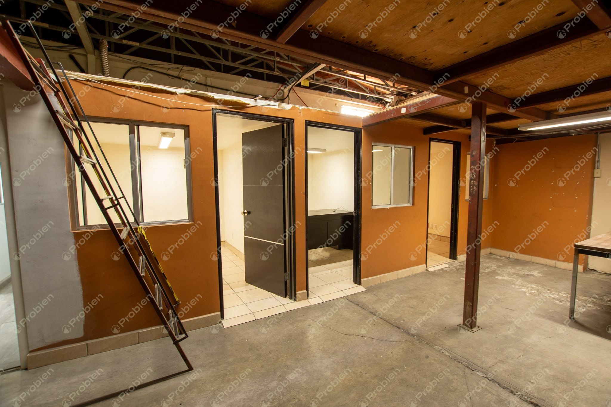 Oficina o Local Comercial En Venta / Renta en Zona Estratégica - 151 m² de Oportunidad - Foto 12 de 15