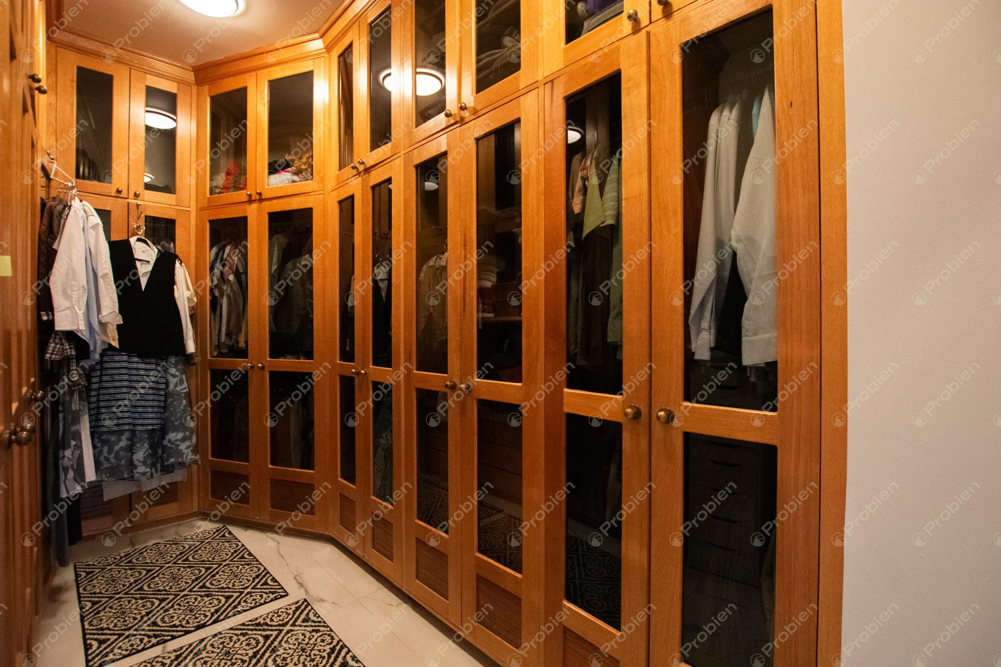 Hermosa Casa en Venta en Puerta de Hierro – Amplia, Iluminada y con Acabados de Lujo - Foto 19 de 40