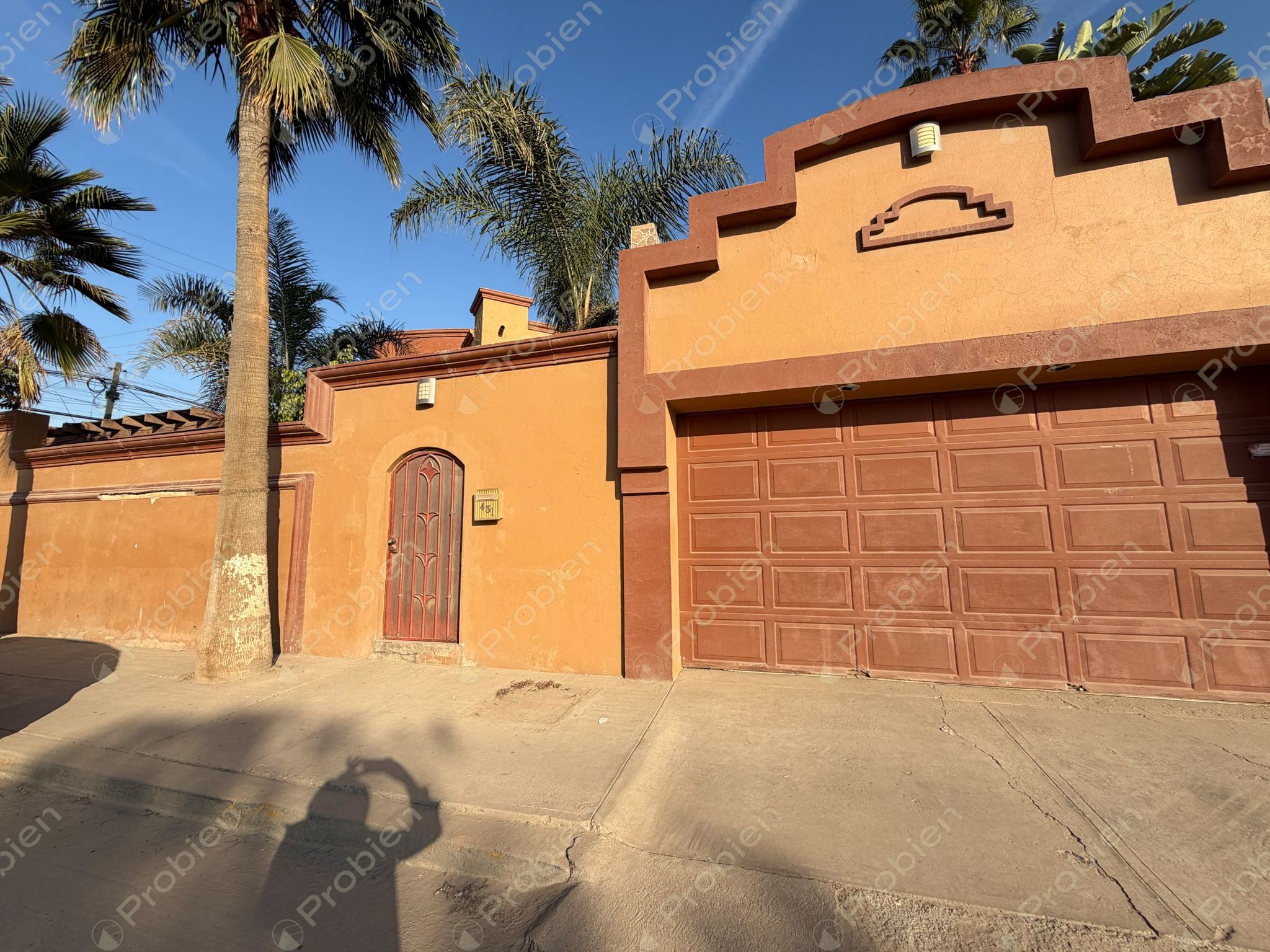 Casa en Venta en Las Torres Parte Baja | Amplia Residencia con Potencial Comercial - Foto 1 de 26