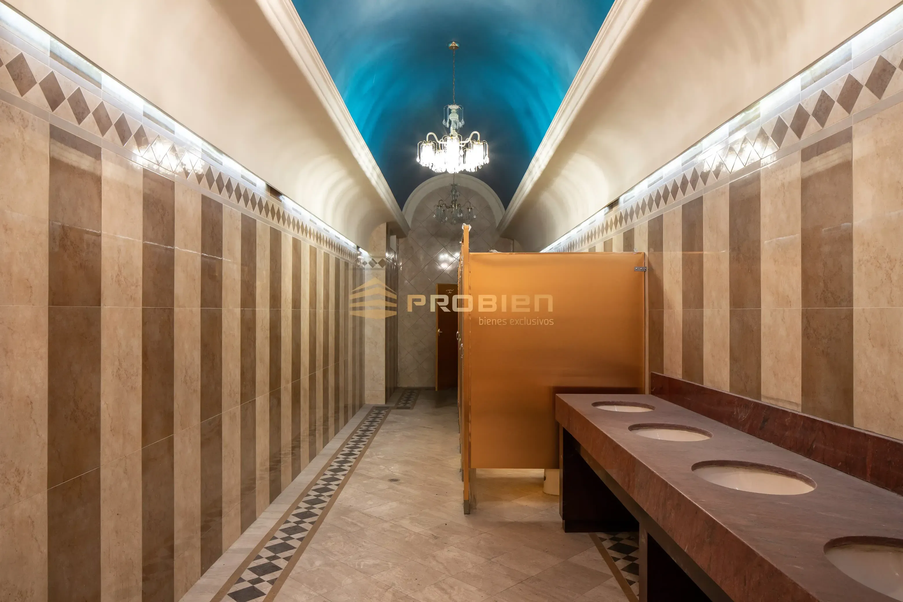 Edificio Comercial en Venta Zona Centro - Foto 10 de 15