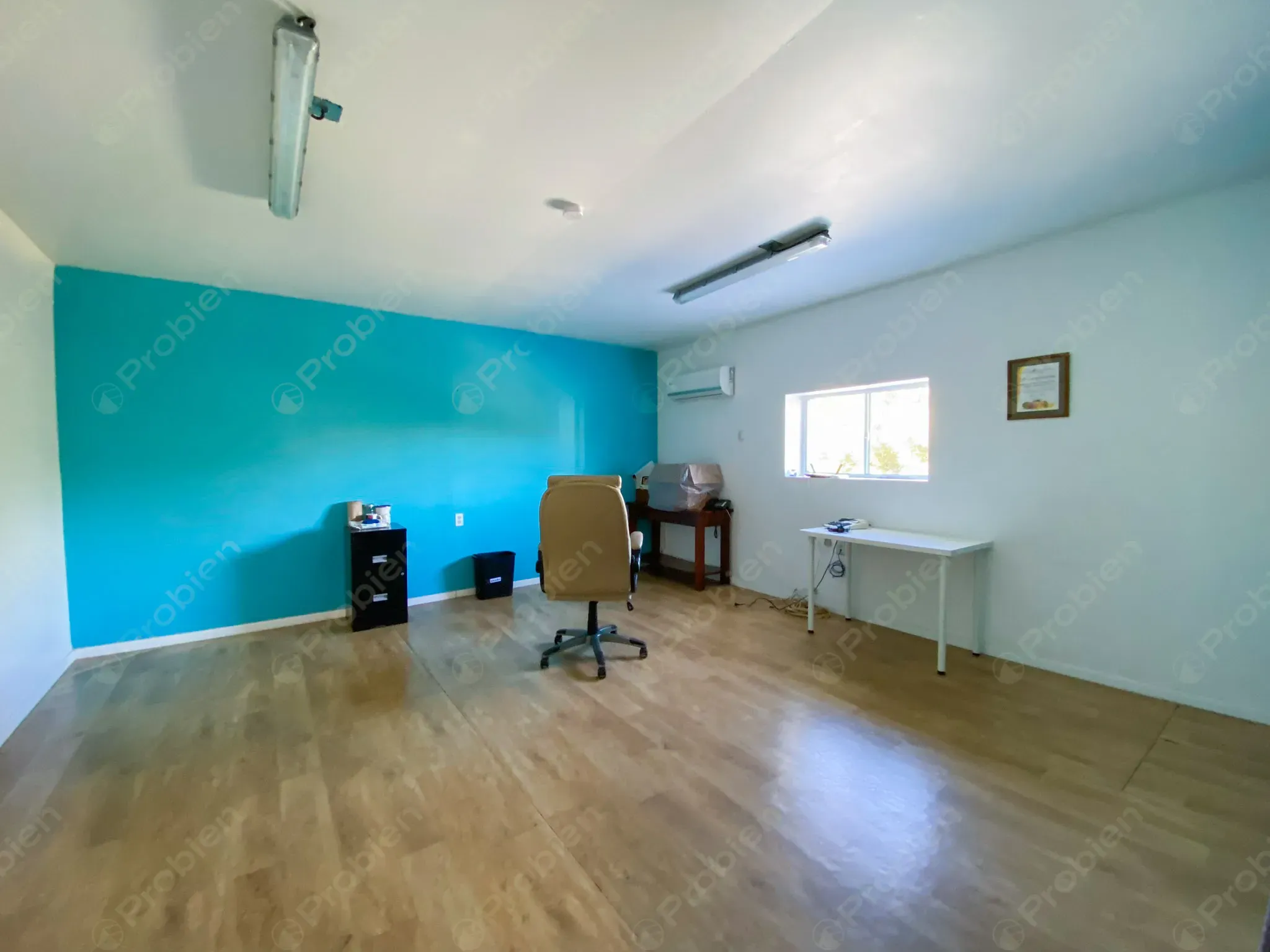 Bodega en Venta - En Valle de las Palmas - Foto 18 de 27