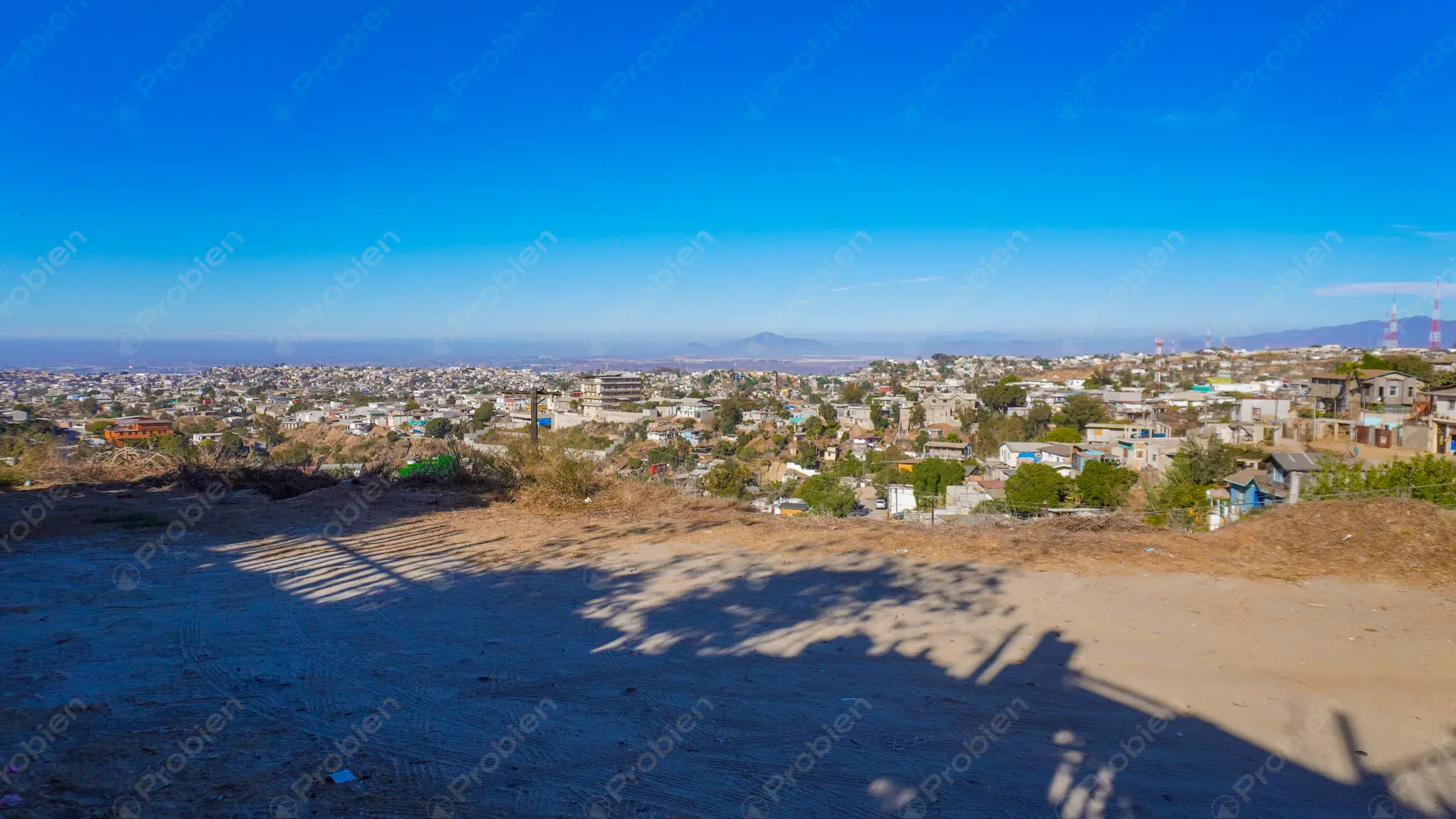 Terreno Comercial en Venta - En Pedregal de Santa Julia - Foto 4 de 8