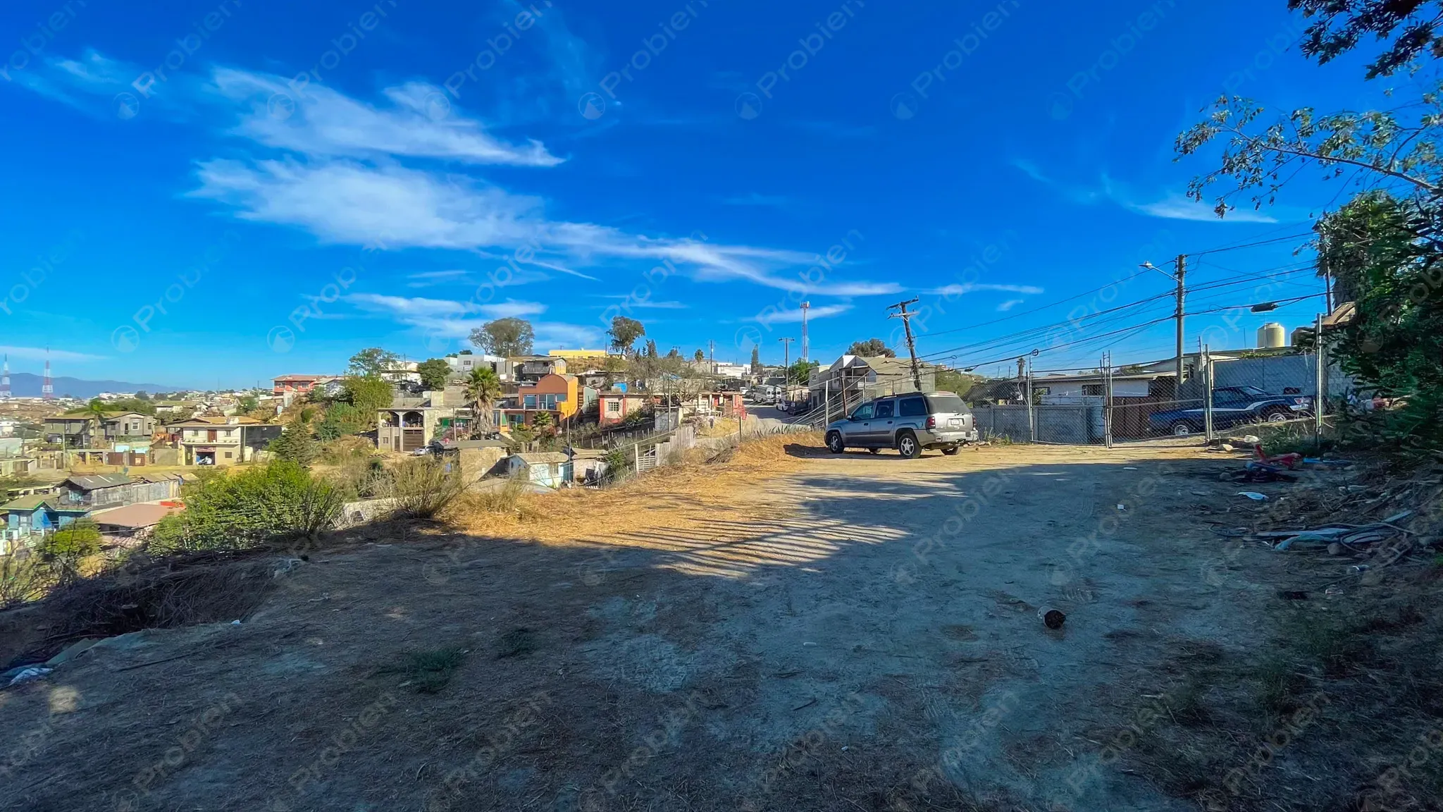 Terreno Comercial en Venta - En Pedregal de Santa Julia - Foto 7 de 8
