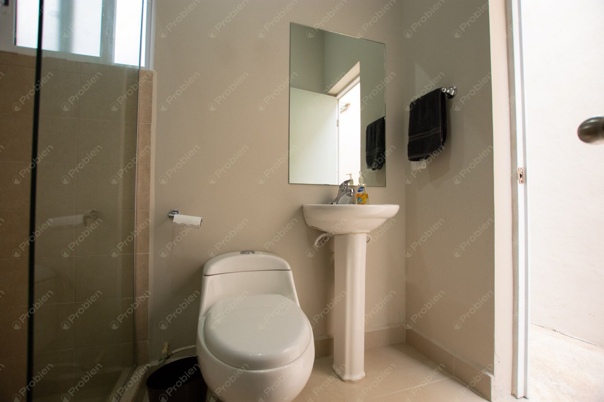 Casa en Venta en Costa San Remo – Espacios Amplios, Seguridad y Comodidad en Zona Privada - Foto 24 de 57