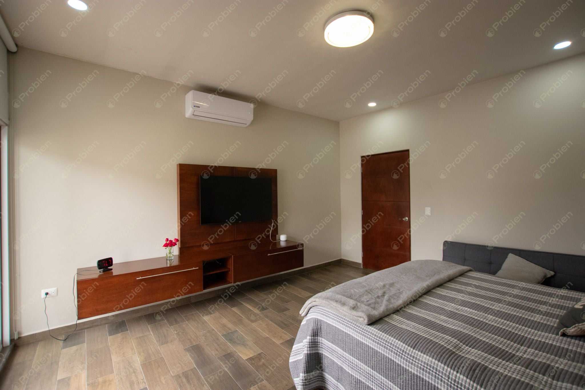 Casa en Venta en Costa San Remo – Espacios Amplios, Seguridad y Comodidad en Zona Privada - Foto 37 de 57