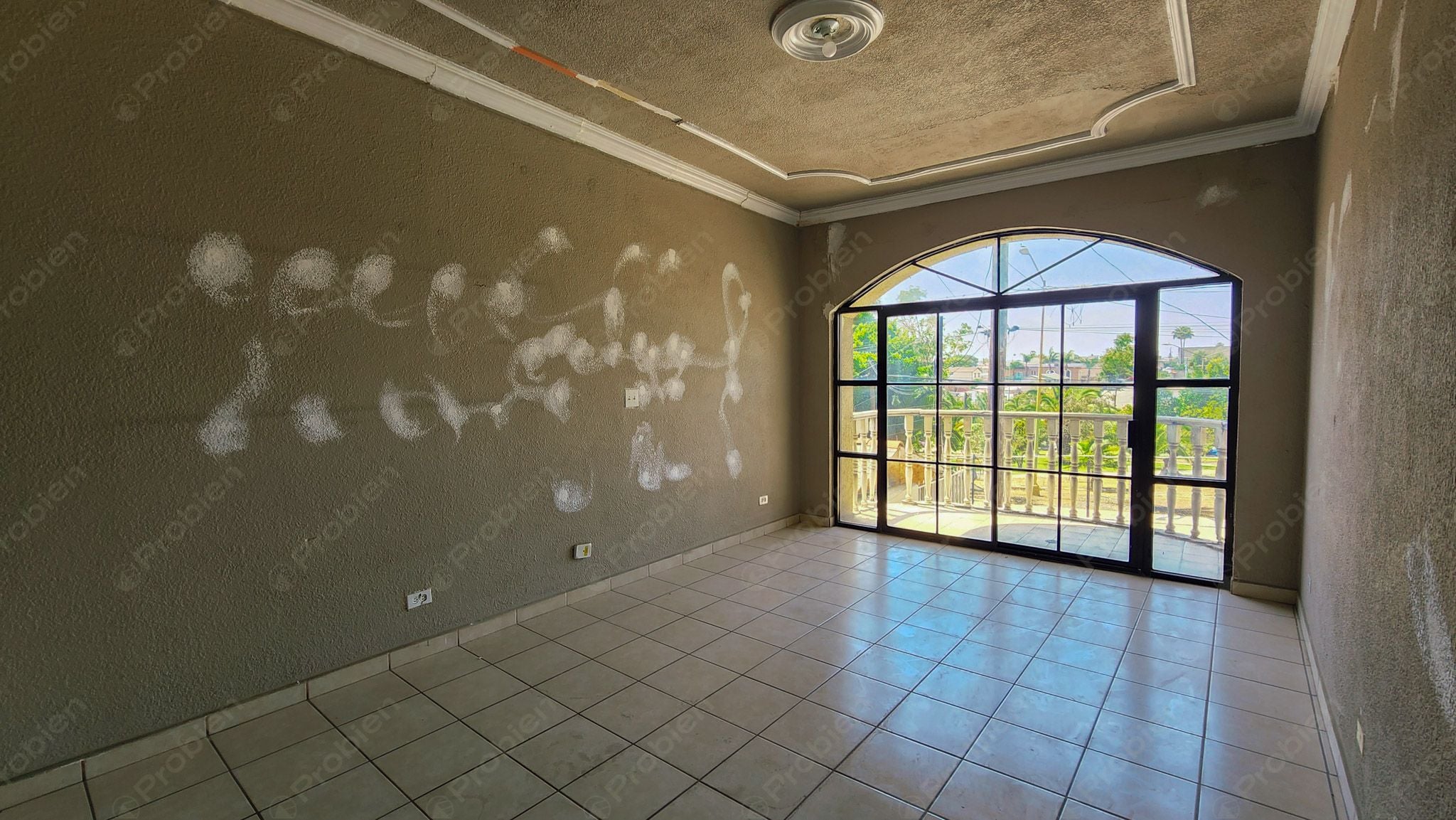 Edificio / Casa en Venta en Guaycura – Ideal para Vivienda o Fundación - Foto 17 de 31