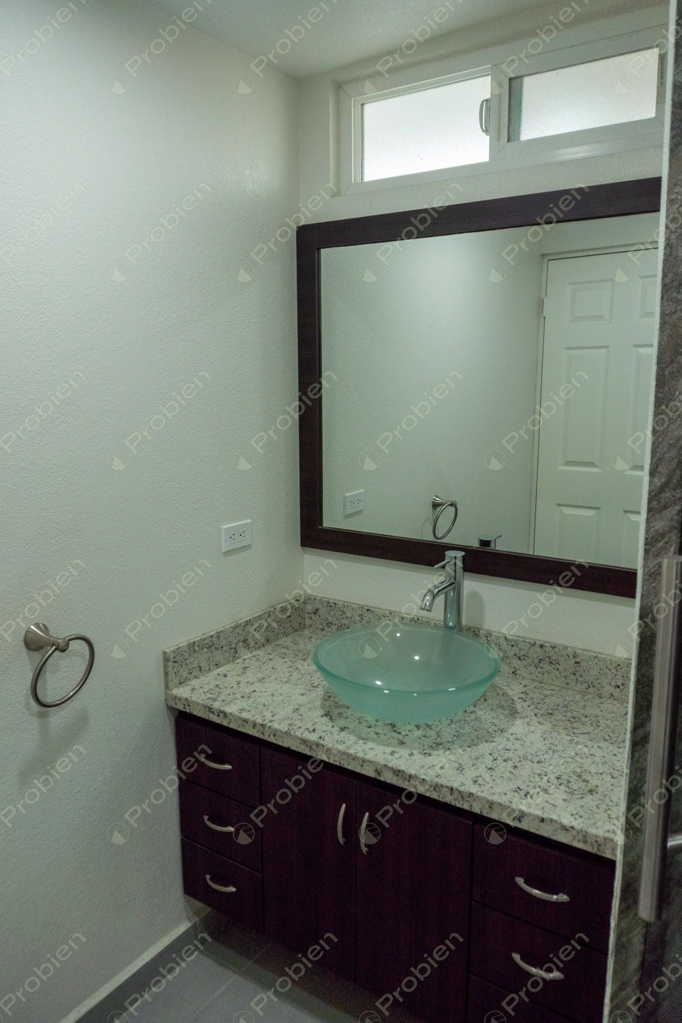 Casa en venta de 4 recámaras y 3 niveles en Terrazas de la Presa - Foto 32 de 54