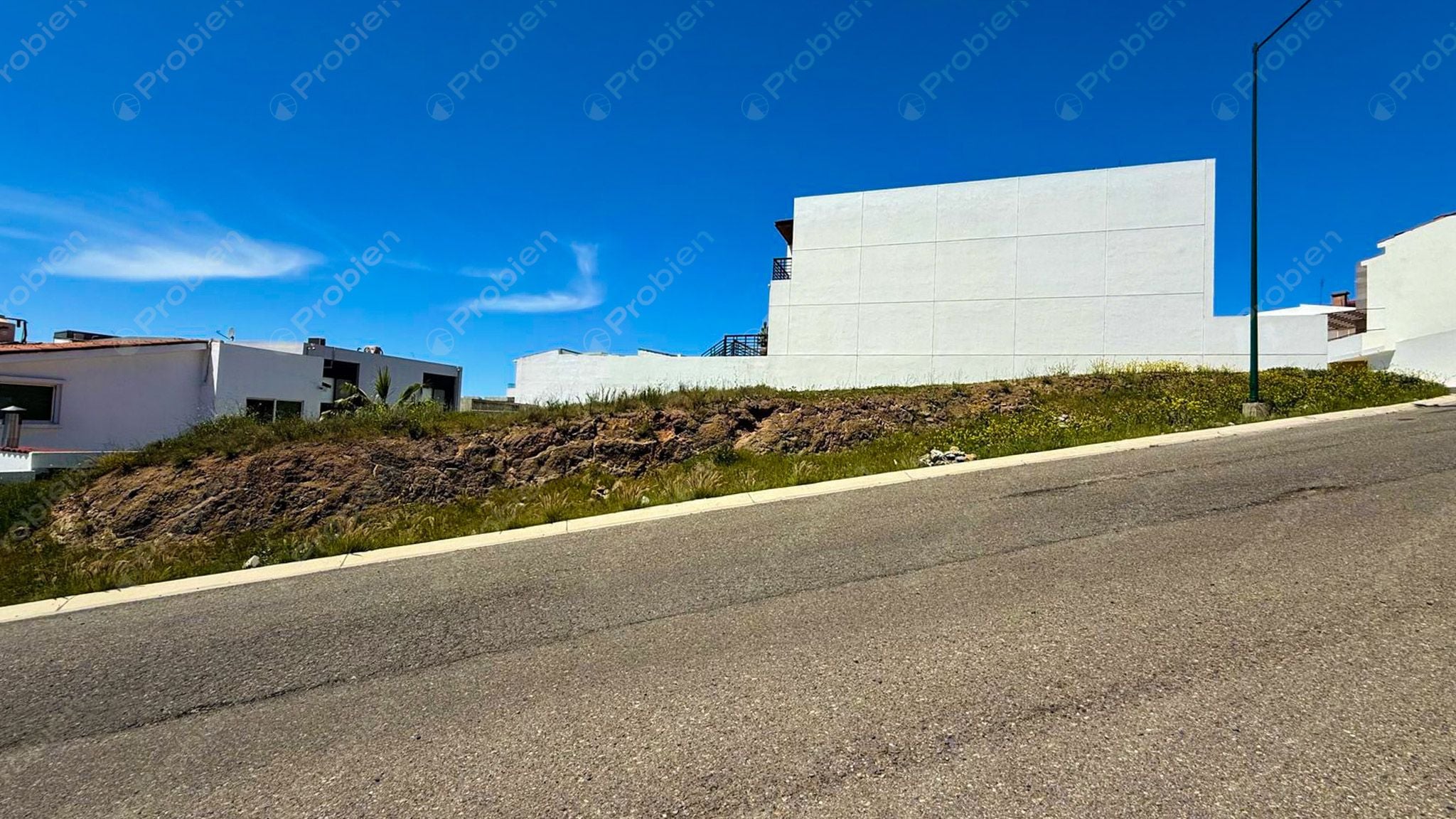 Terreno en Venta en Esquina – Real del Mar, Gran Plusvalía y Ubicación Estratégica - Foto 4 de 6