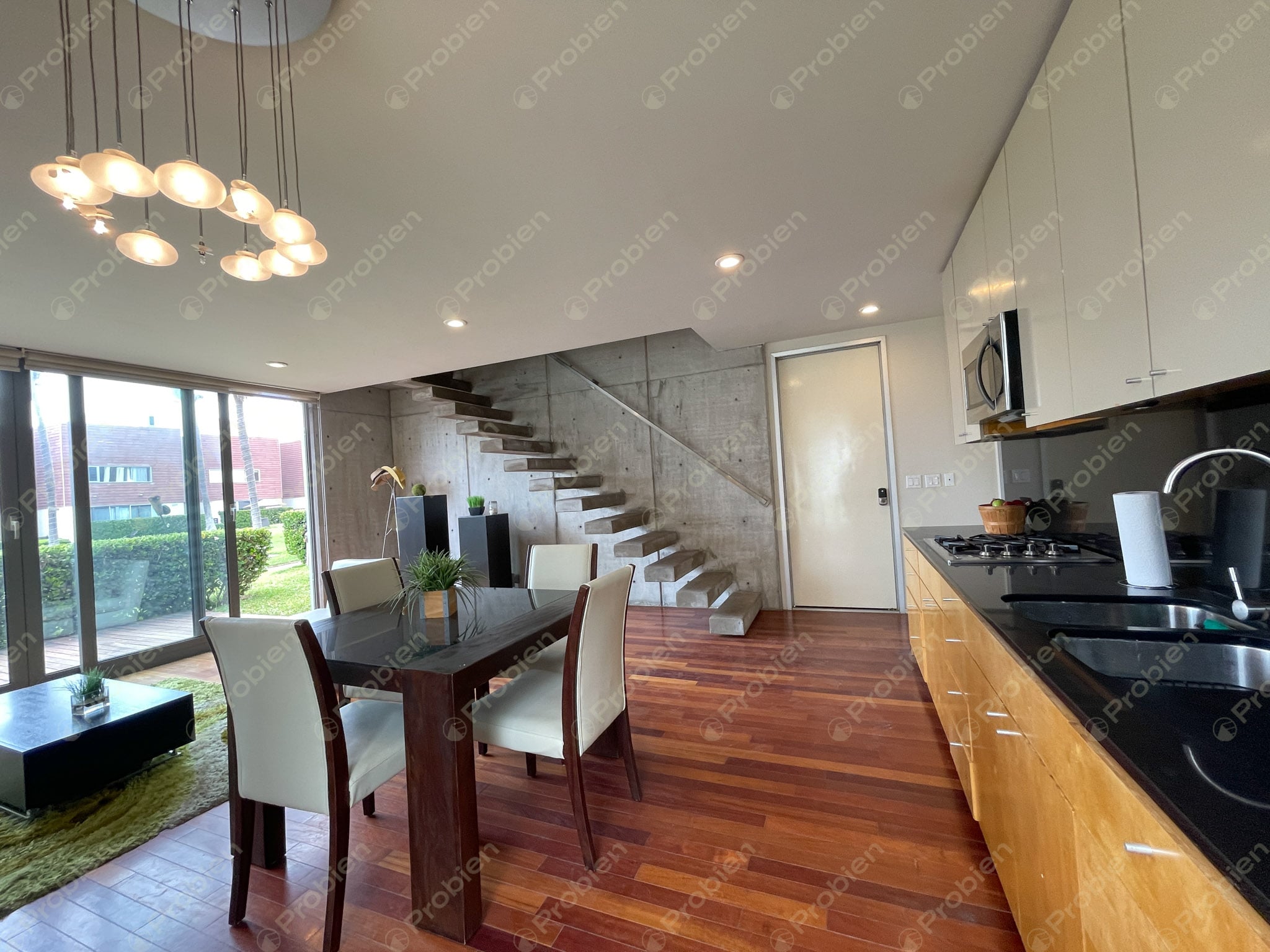 VENTA DE CASA THE PARK AT MALIBU con Vista al Mar desde el Roof Deck - Foto 11 de 29