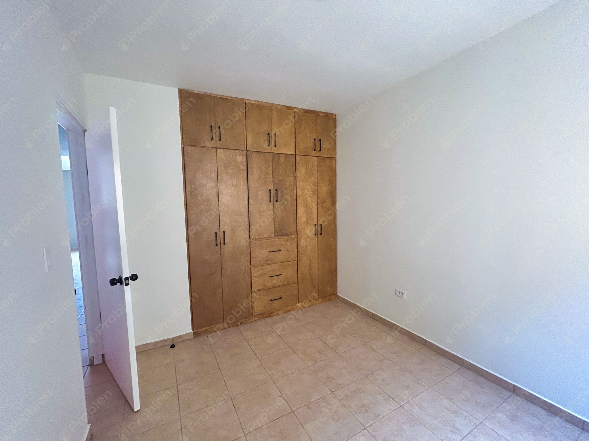 Casa Remodelada en Renta – Loma Bonita - Foto 14 de 16