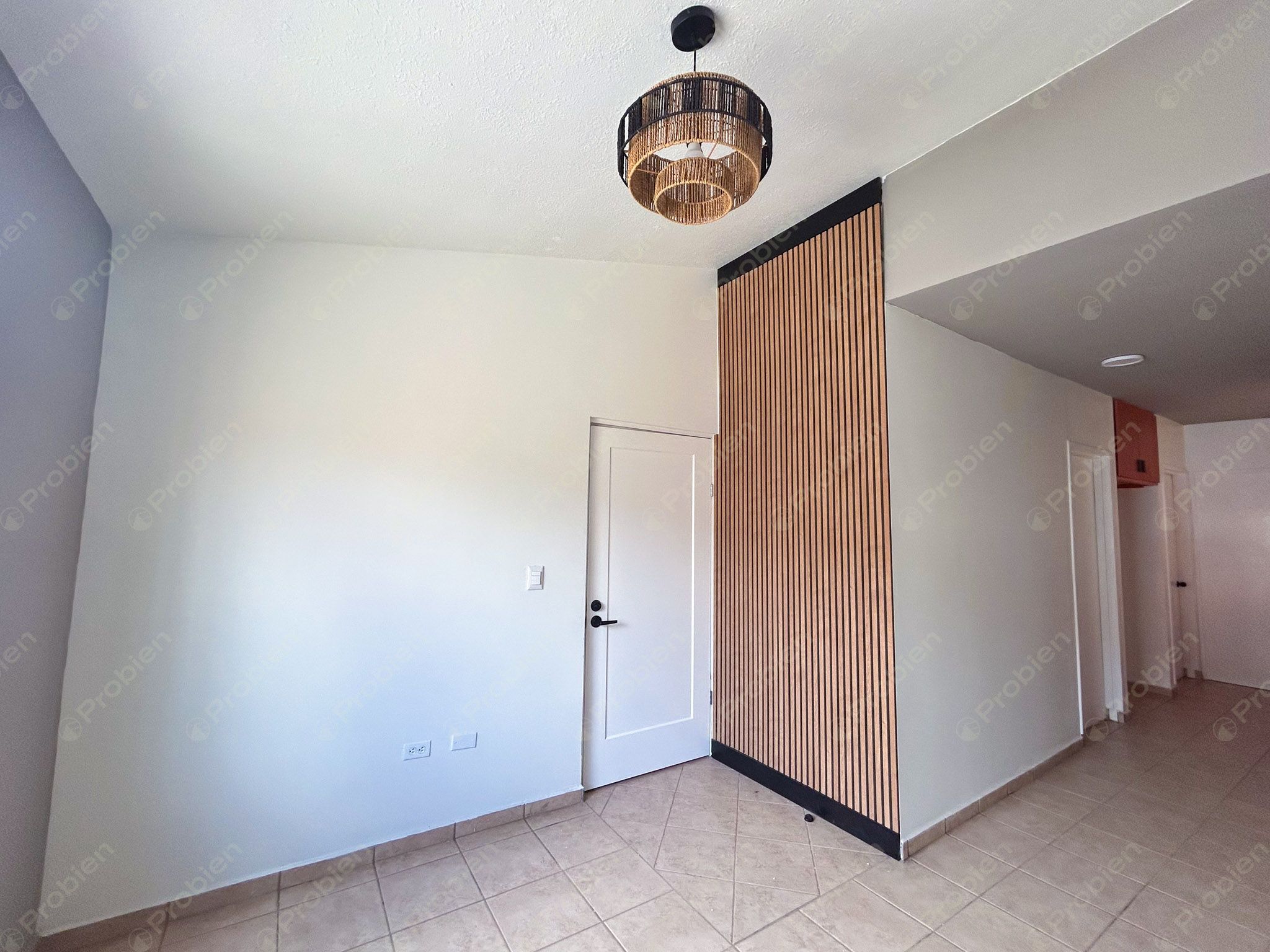 Casa Remodelada en Renta – Loma Bonita - Foto 6 de 16