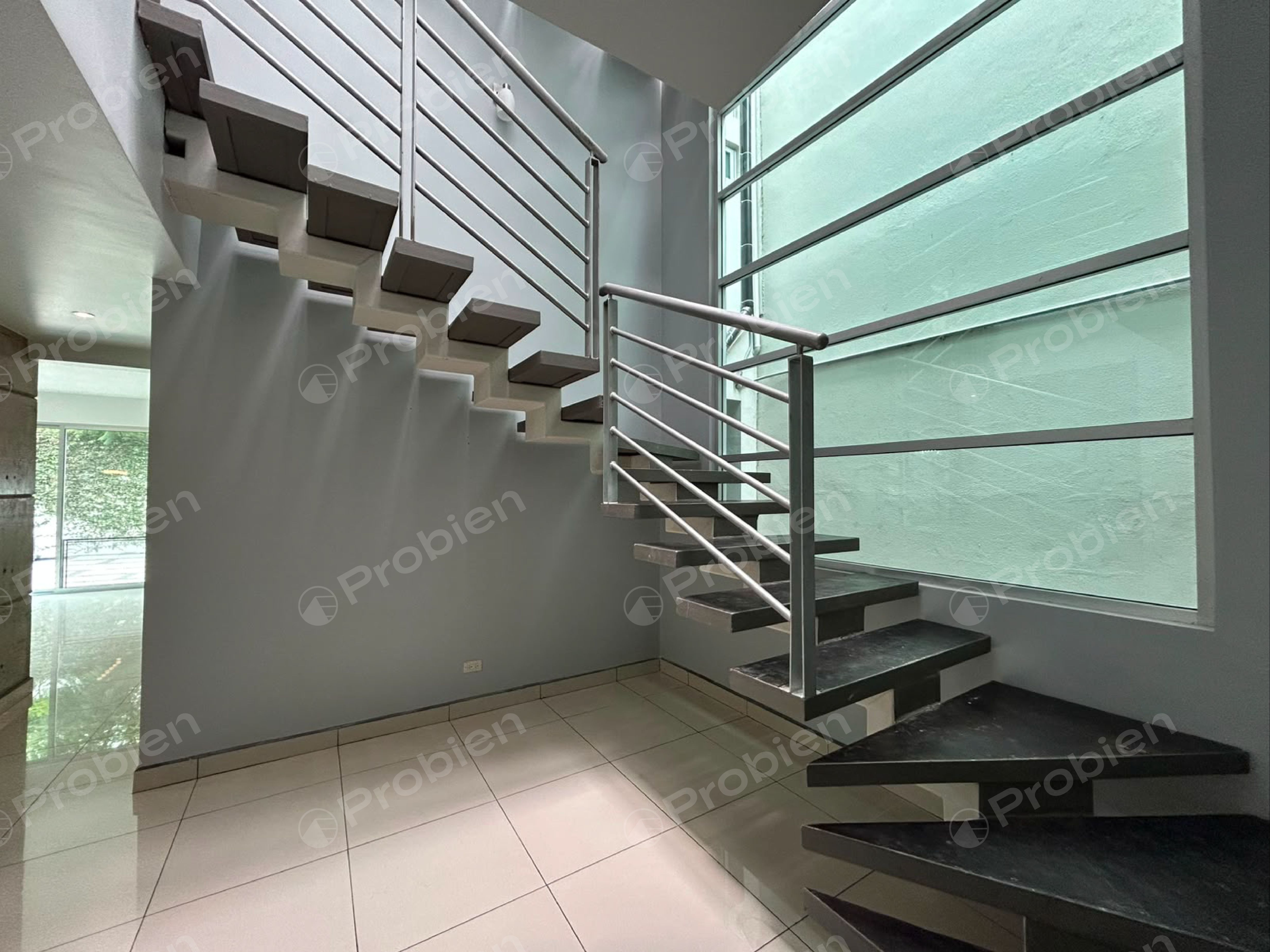 Casa en Renta en Privada Paraíso del Río, Tercera Etapa | 270 m² con Paneles Solares - Foto 8 de 17