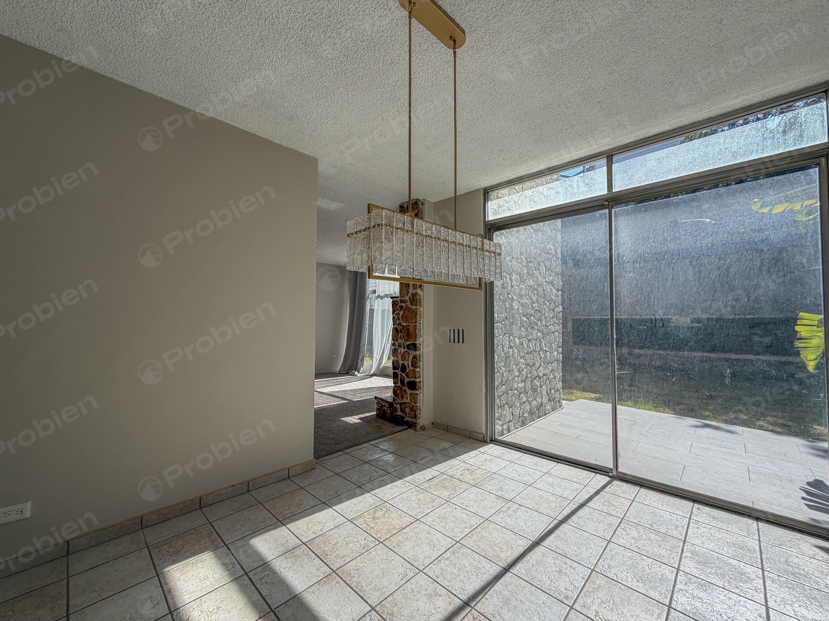Casona Comercial en Renta sobre La Recta, Col. Chapultepec - Foto 11 de 29