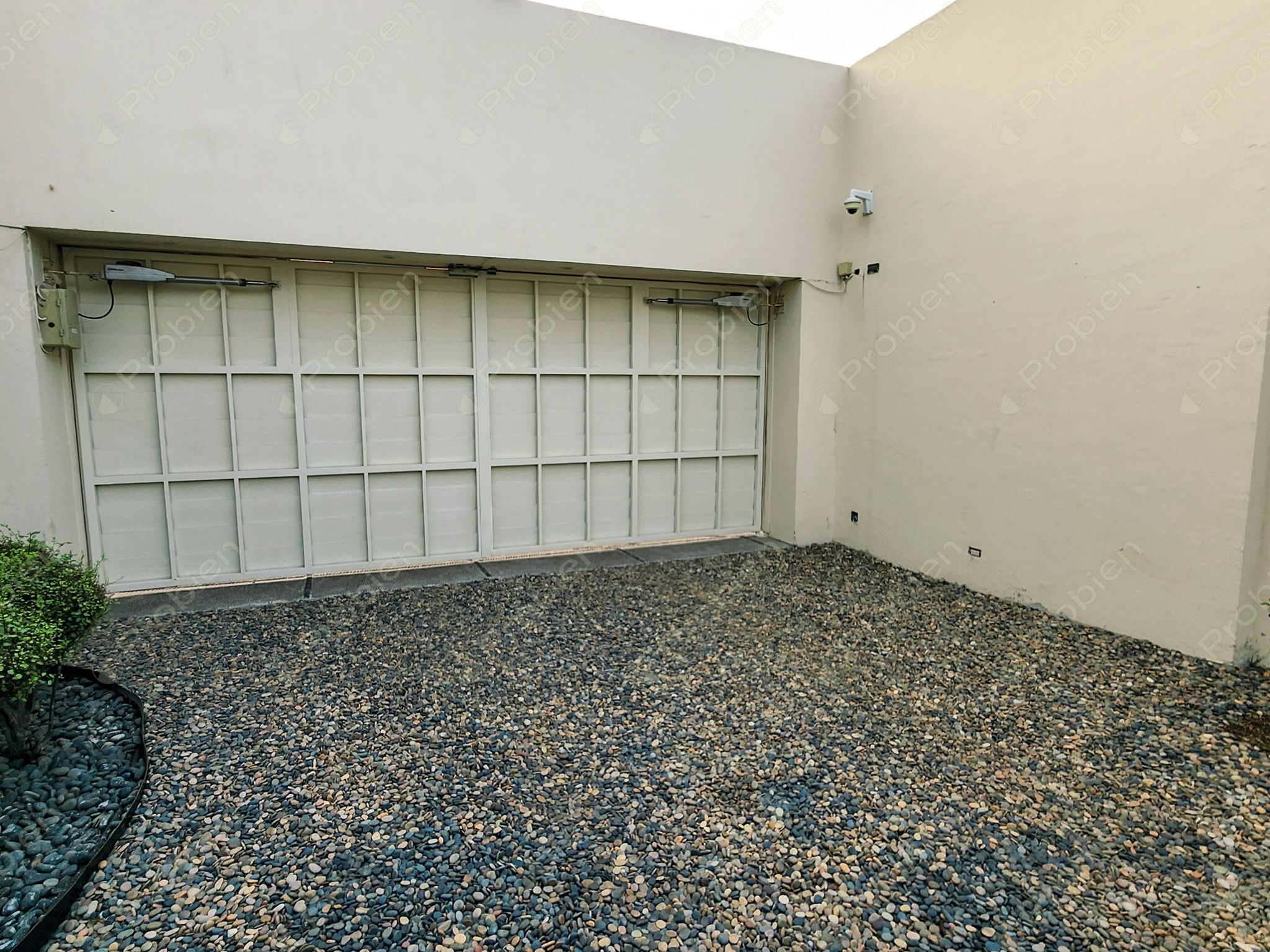 Casa en renta en Lomas de Agua Caliente, residencia de lujo con amplios espacios en Tijuana - Foto 11 de 34