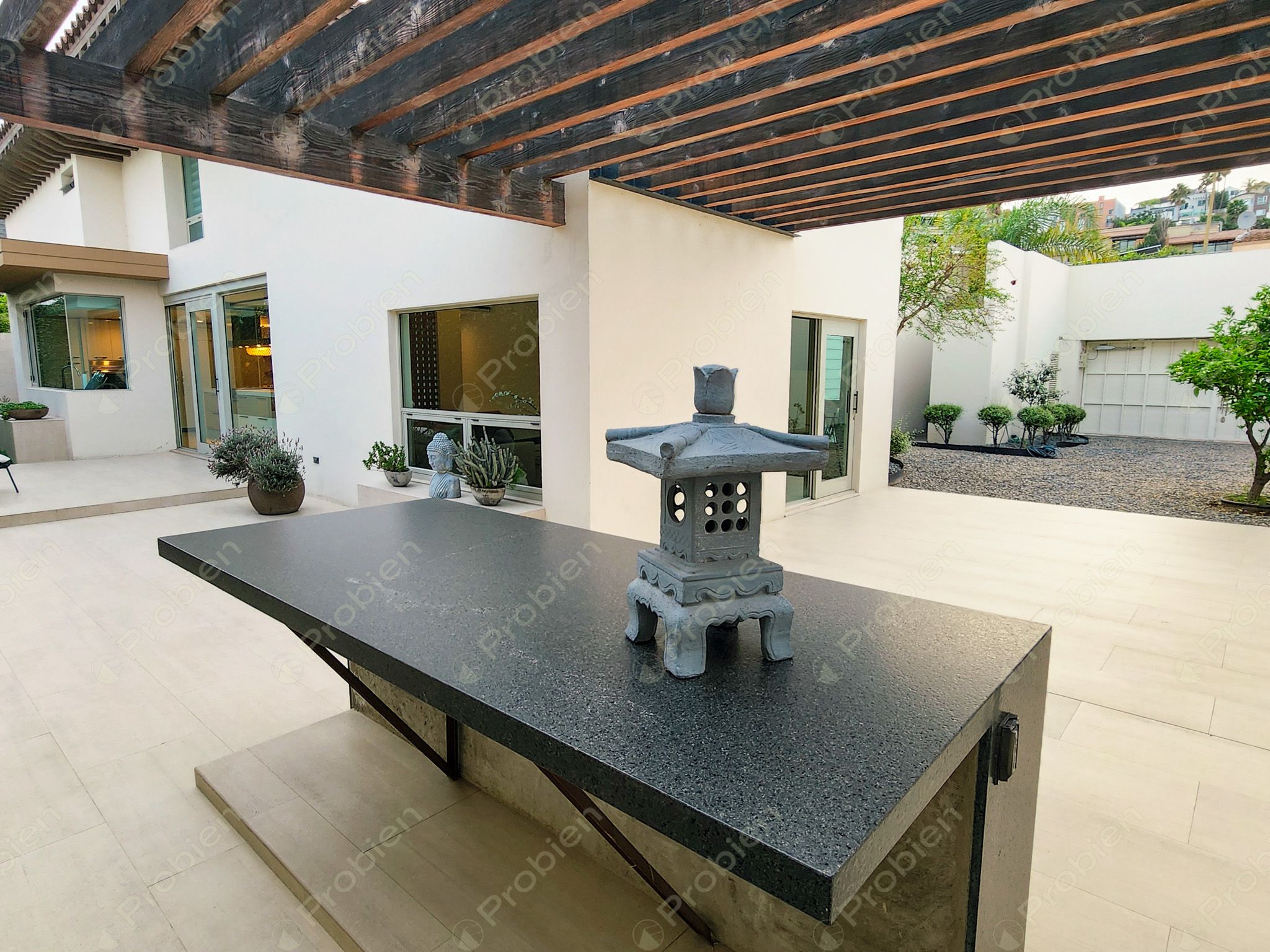 Casa en renta en Lomas de Agua Caliente, residencia de lujo con amplios espacios en Tijuana - Foto 12 de 34