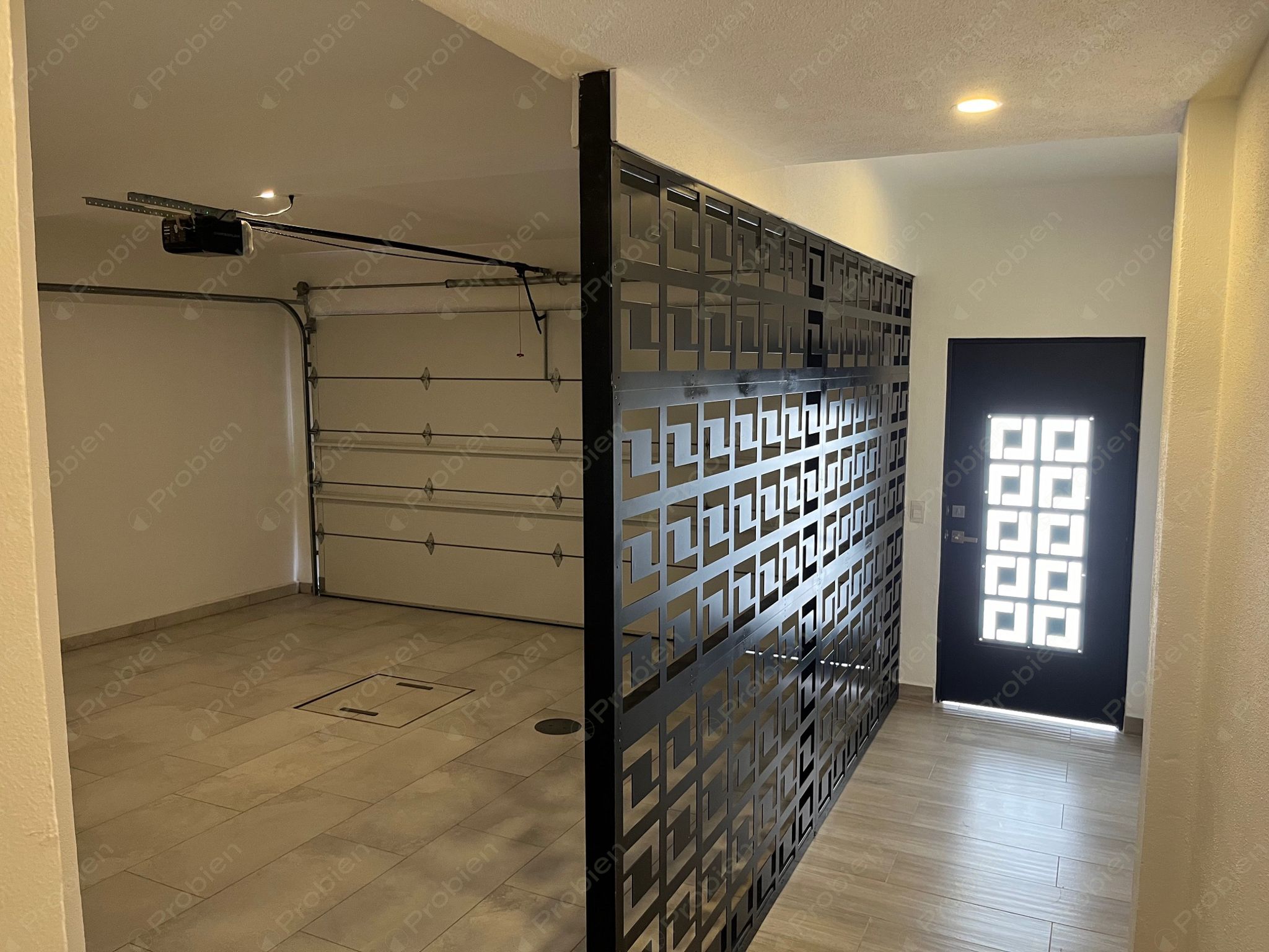 Casa nueva en renta en Uptown, Tijuana – Privada con alberca y seguridad - Foto 10 de 24