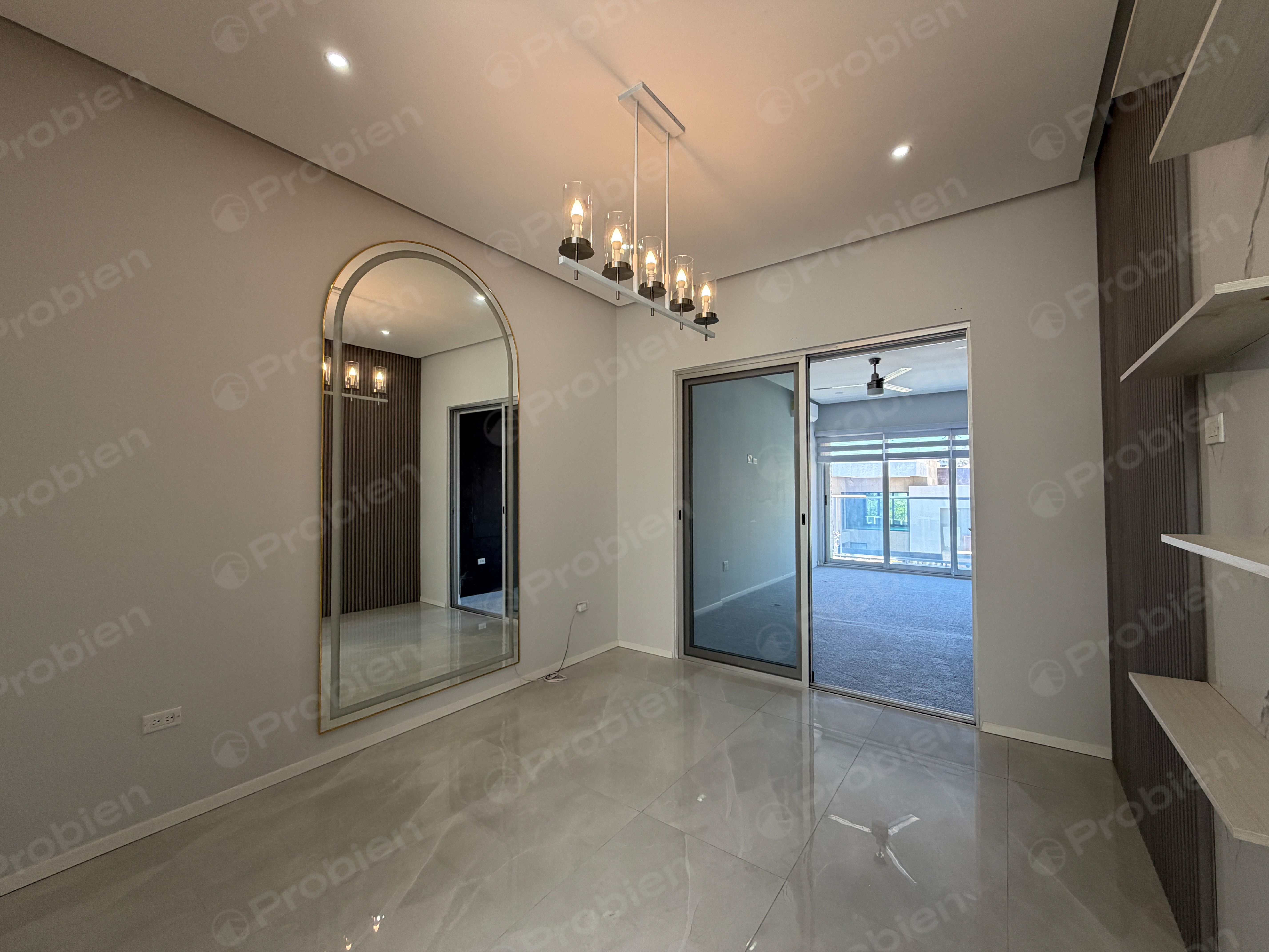 Casa en Renta de 4 Recámaras con Family Room en Prviada Hacienda Las Flores, Hacienda Agua Caliente - Foto 33 de 49