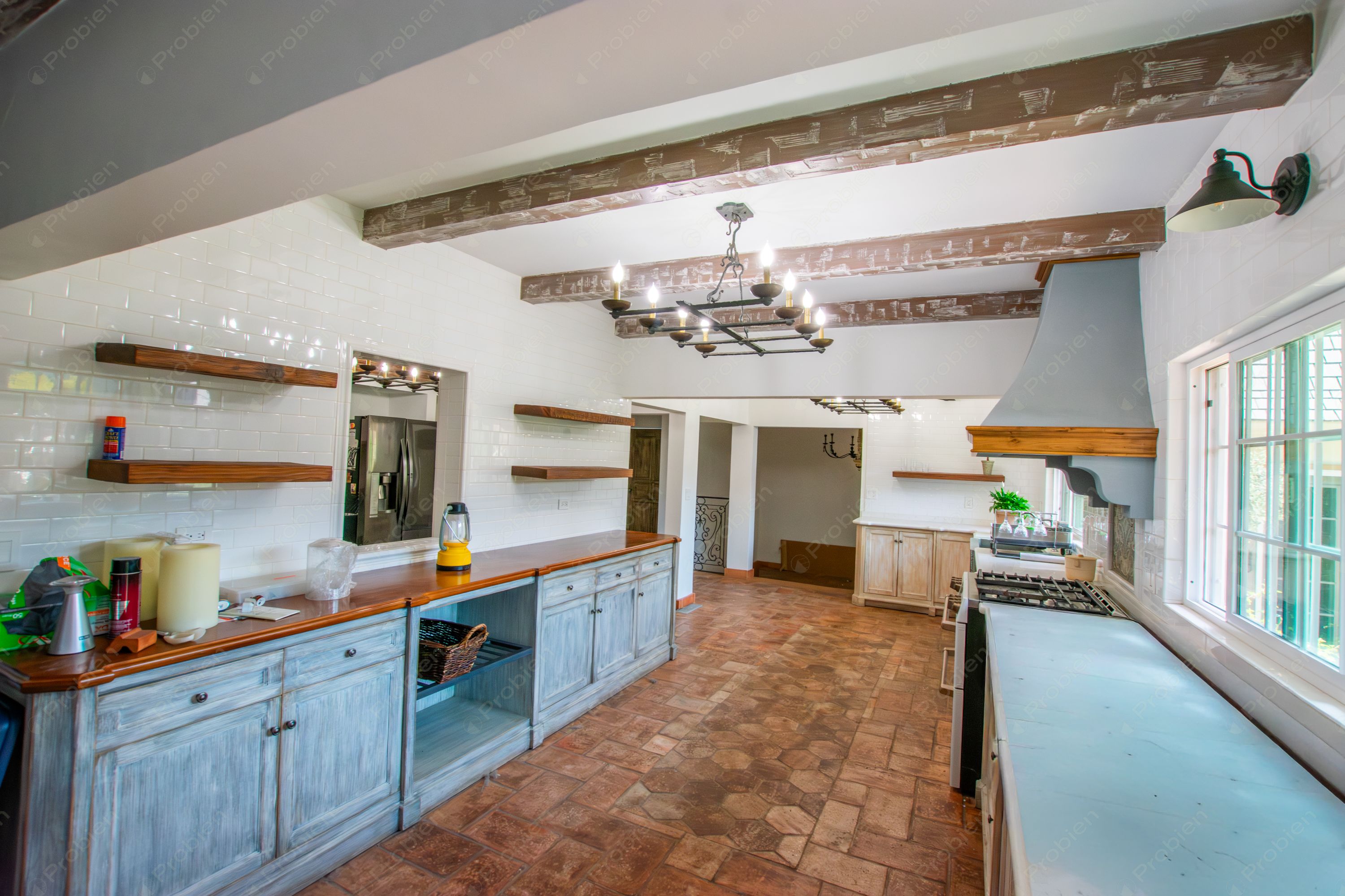 Casa de lujo en venta en Chapultepec Zona Dorada Tijuana estilo provenzal francés - Foto 3 de 25