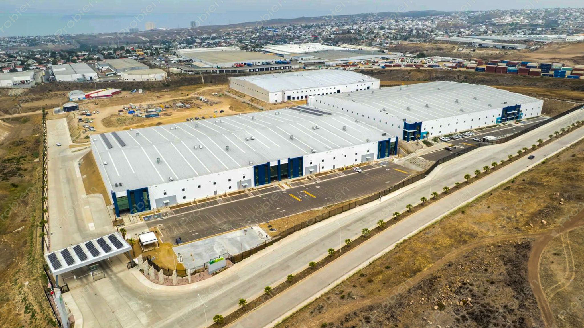 93,000 SQ. FT. / Industrial Multi-Tenant Building / Rosarito Submarket