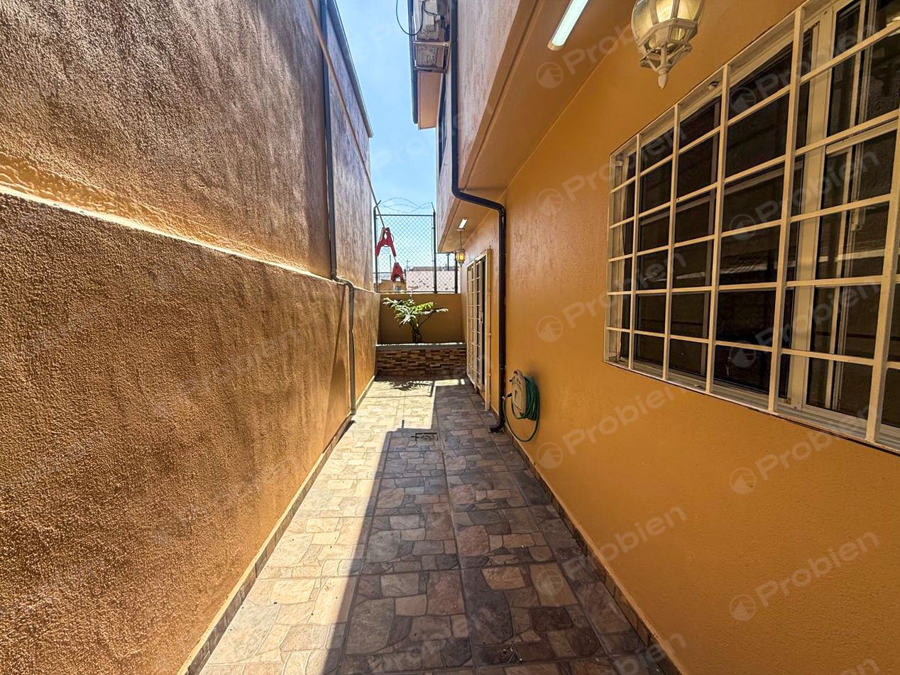 Casa en Renta en Colonia Lázaro Cárdenas 3ra Sección | 2 Pisos, 3 Recámaras, Paneles Solares - Foto 15 de 19