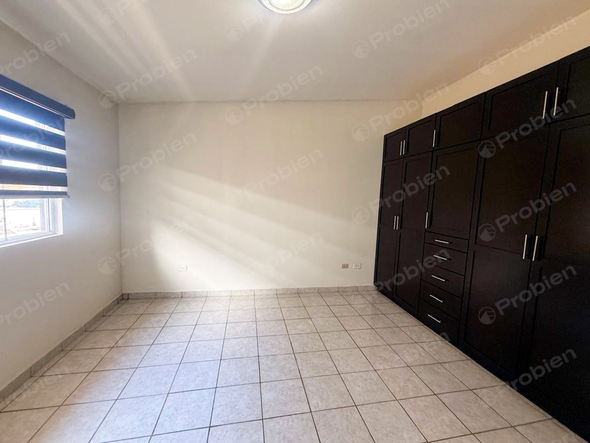 Casa en Renta en Colonia Lázaro Cárdenas 3ra Sección | 2 Pisos, 3 Recámaras, Paneles Solares - Foto 19 de 19