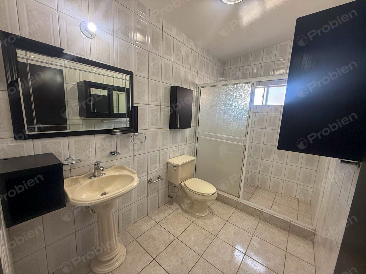 Casa en Renta en Colonia Lázaro Cárdenas 3ra Sección | 2 Pisos, 3 Recámaras, Paneles Solares - Foto 5 de 19