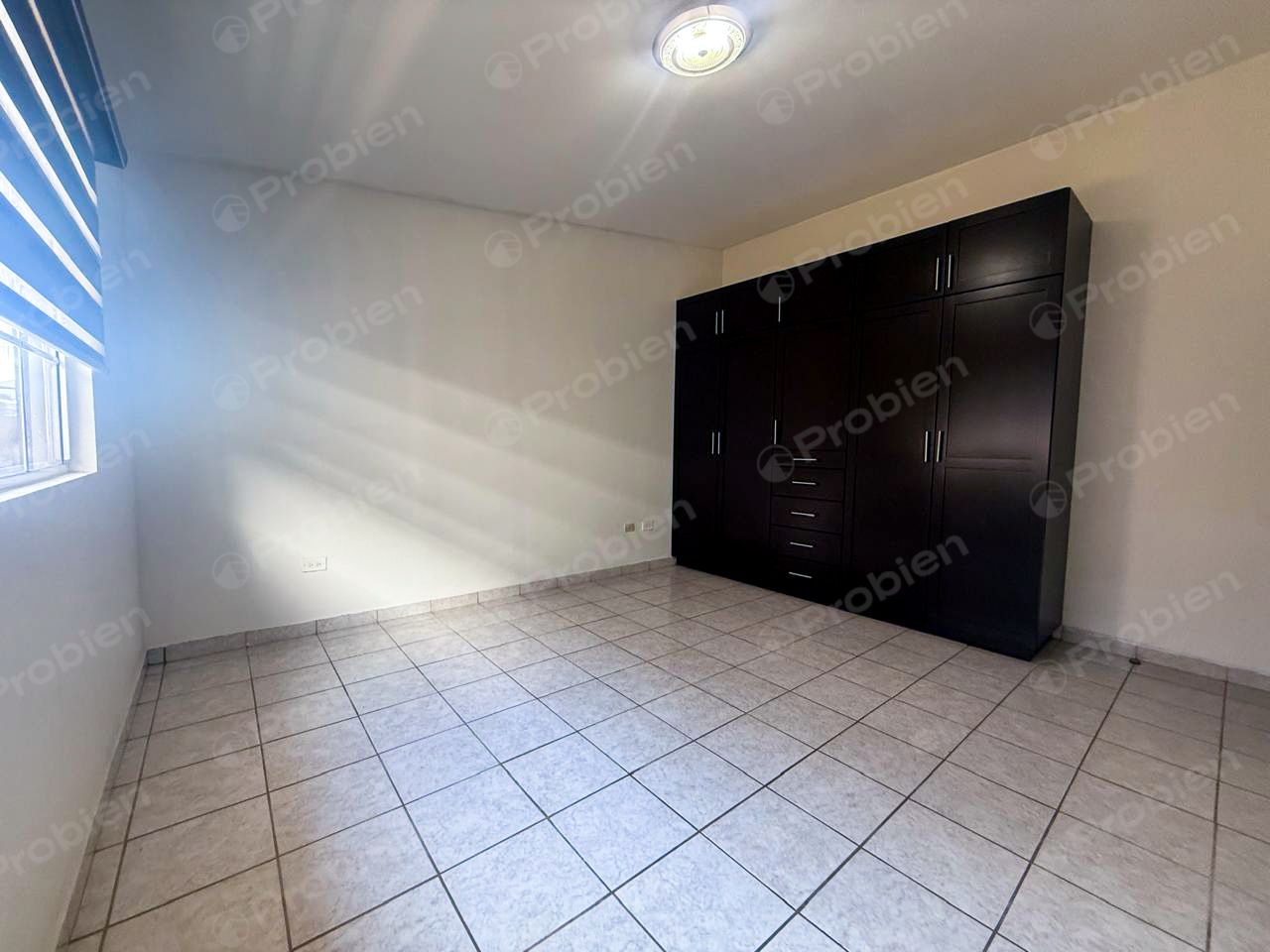 Casa en Renta en Colonia Lázaro Cárdenas 3ra Sección | 2 Pisos, 3 Recámaras, Paneles Solares - Foto 8 de 19