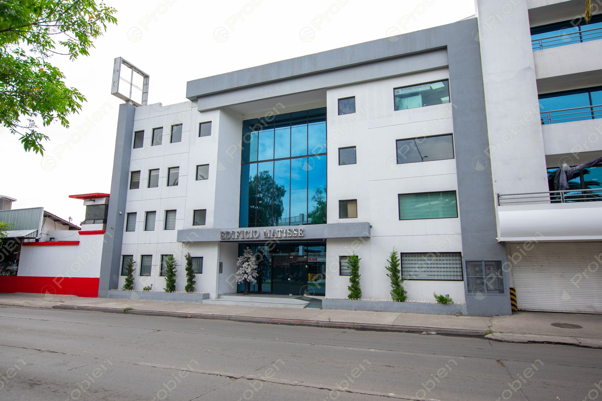 Consultorios médicos en renta en Edificio Médico Matisse, Zona Río Tijuana - Foto 1 de 38