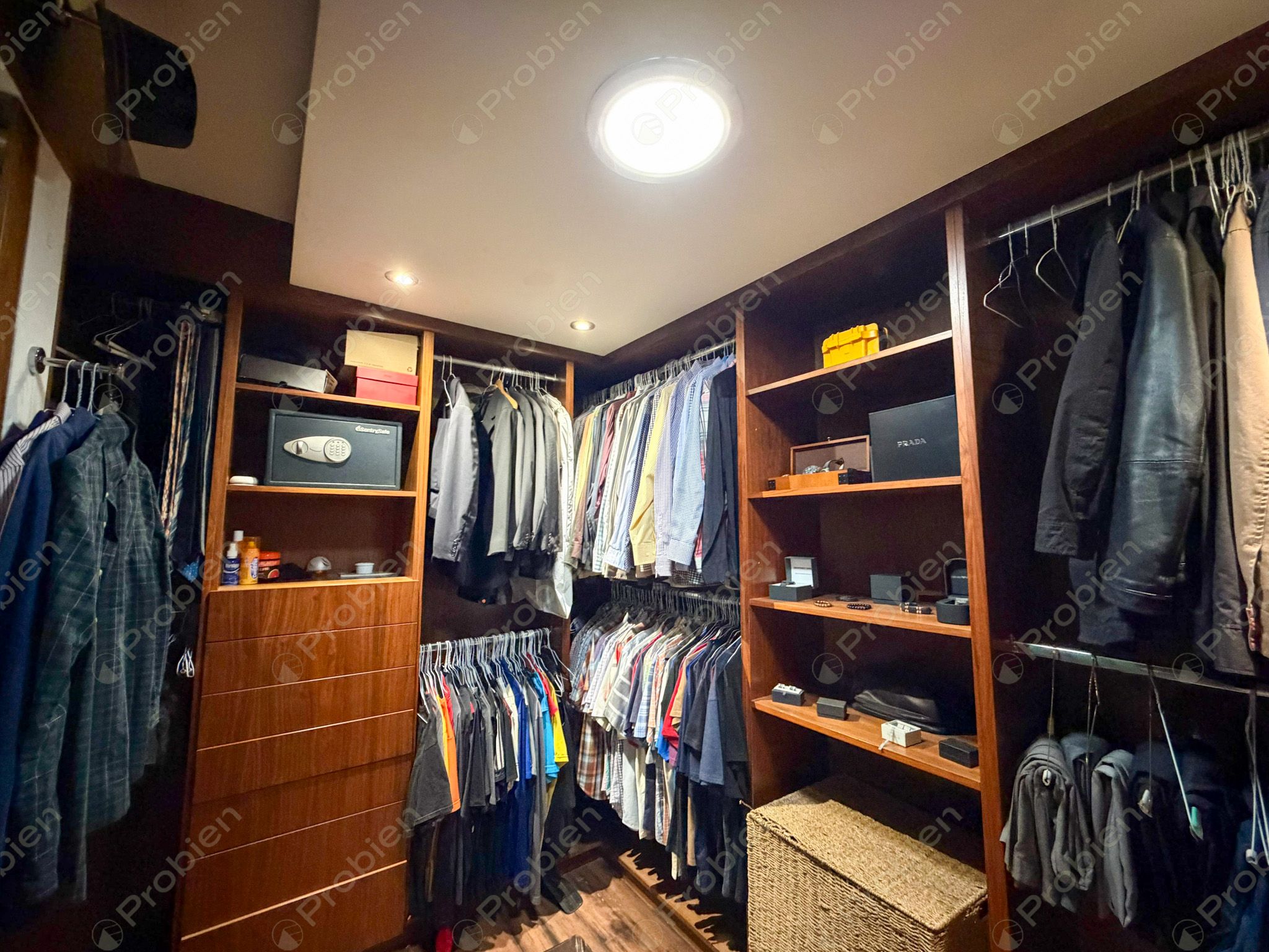 Casa en venta en Real del Mar Sección Brisas, residencia de 3 niveles cerca del mar en Tijuana - Foto 16 de 27