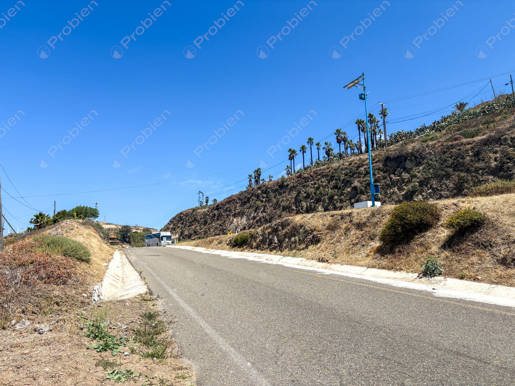 Terreno frente al mar en venta en Punta Bandera con gran potencial residencial - Foto 9 de 12