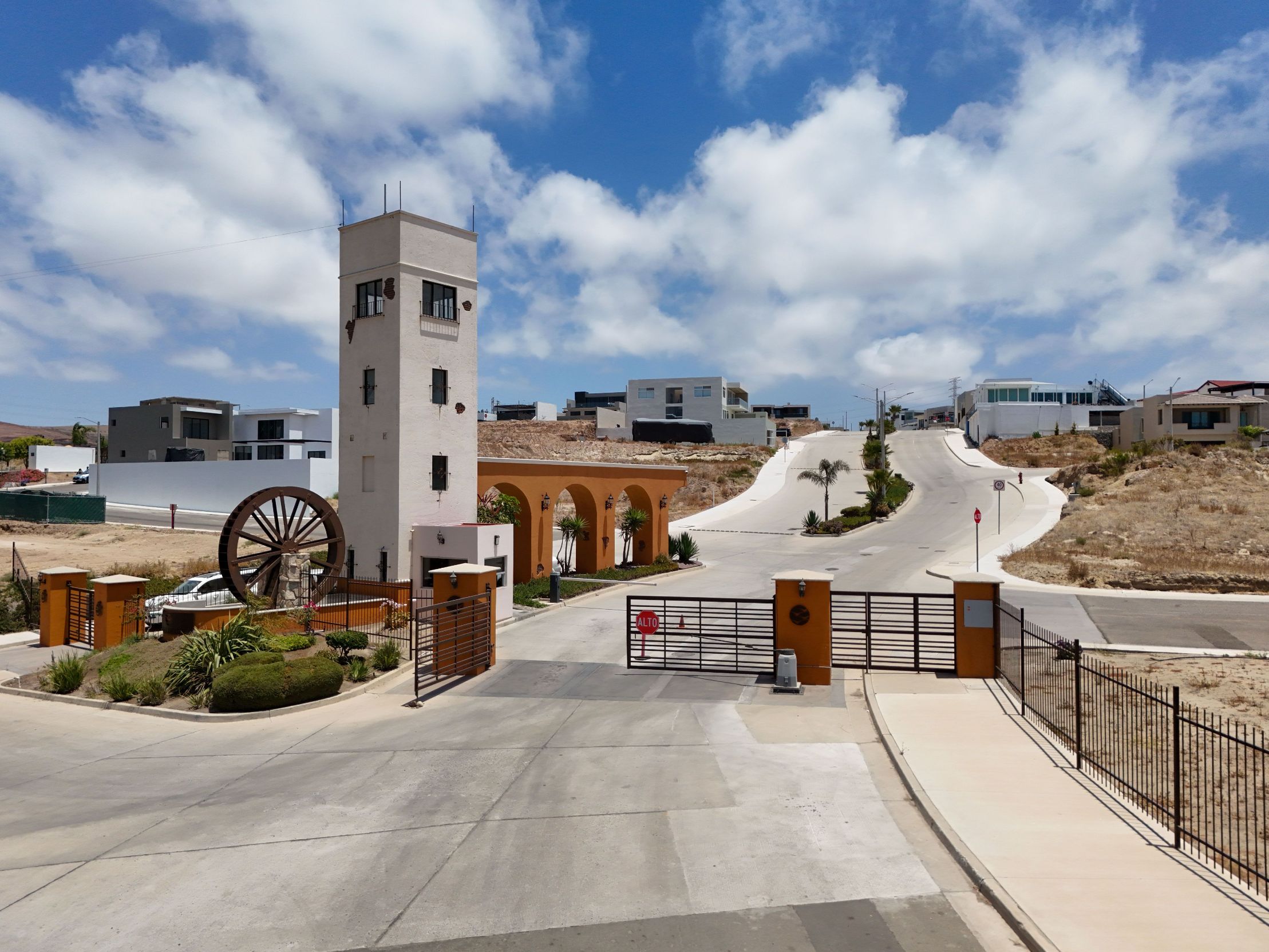 Terreno en venta en Sueños del Mar Baja Malibu Tijuana de 417.67 m² - Foto 4 de 10