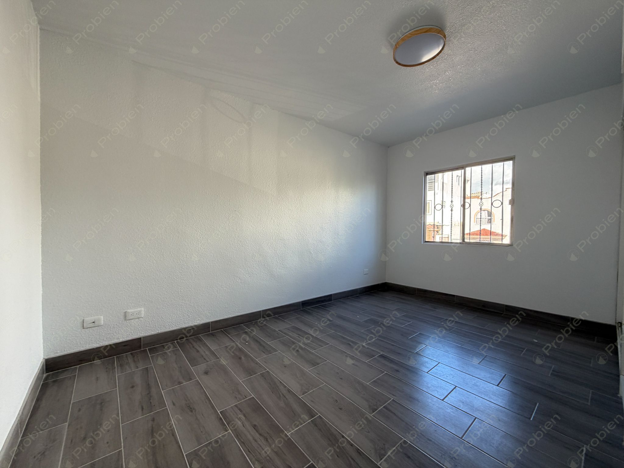 Casa en venta de 2 recámaras en Residencial Agua Caliente - Foto 15 de 25