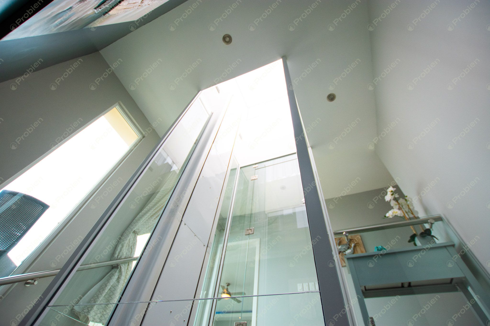 Casa de Lujo en Venta en San Marino – Vista al Mar, Elevador y Acabados Premium - Foto 13 de 37