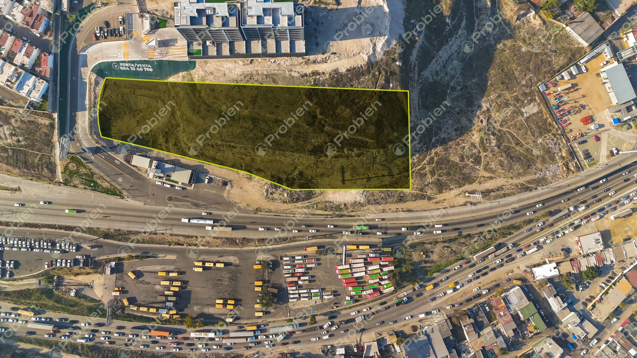 Terreno en Venta en Libramiento Sur - 1.1 ha con Potencial Residencial y Comercial - Foto 18 de 24