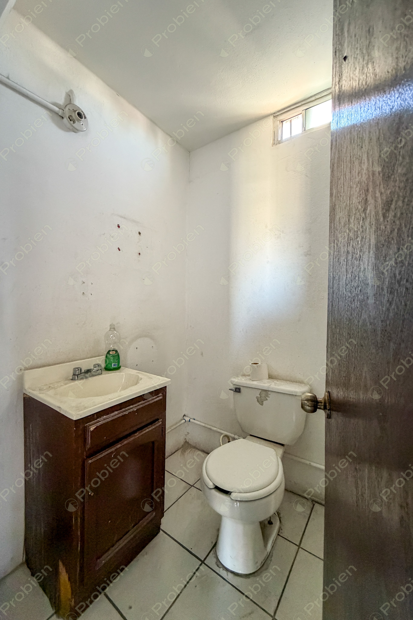 Espacio corporativo en renta en Calle Novena, Zona Centro Tijuana, nivel completo de 600 m² - Foto 11 de 13